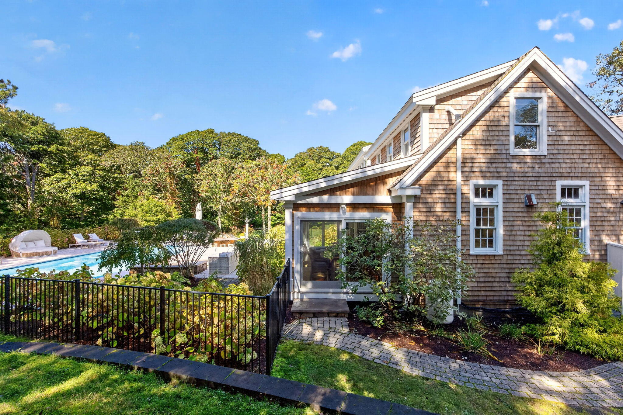 30 Chestnut Drive 