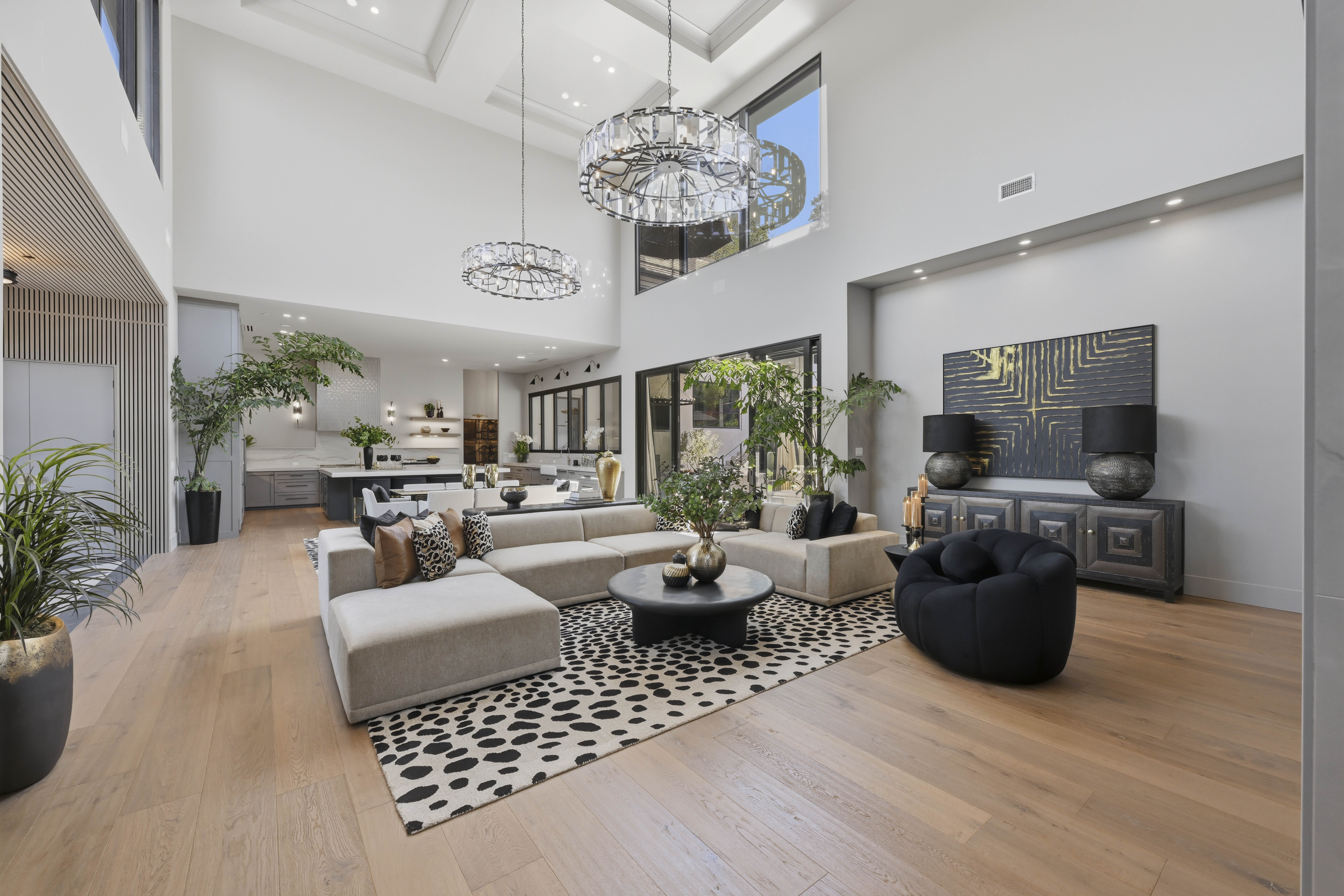 4200 Raphael Drive 