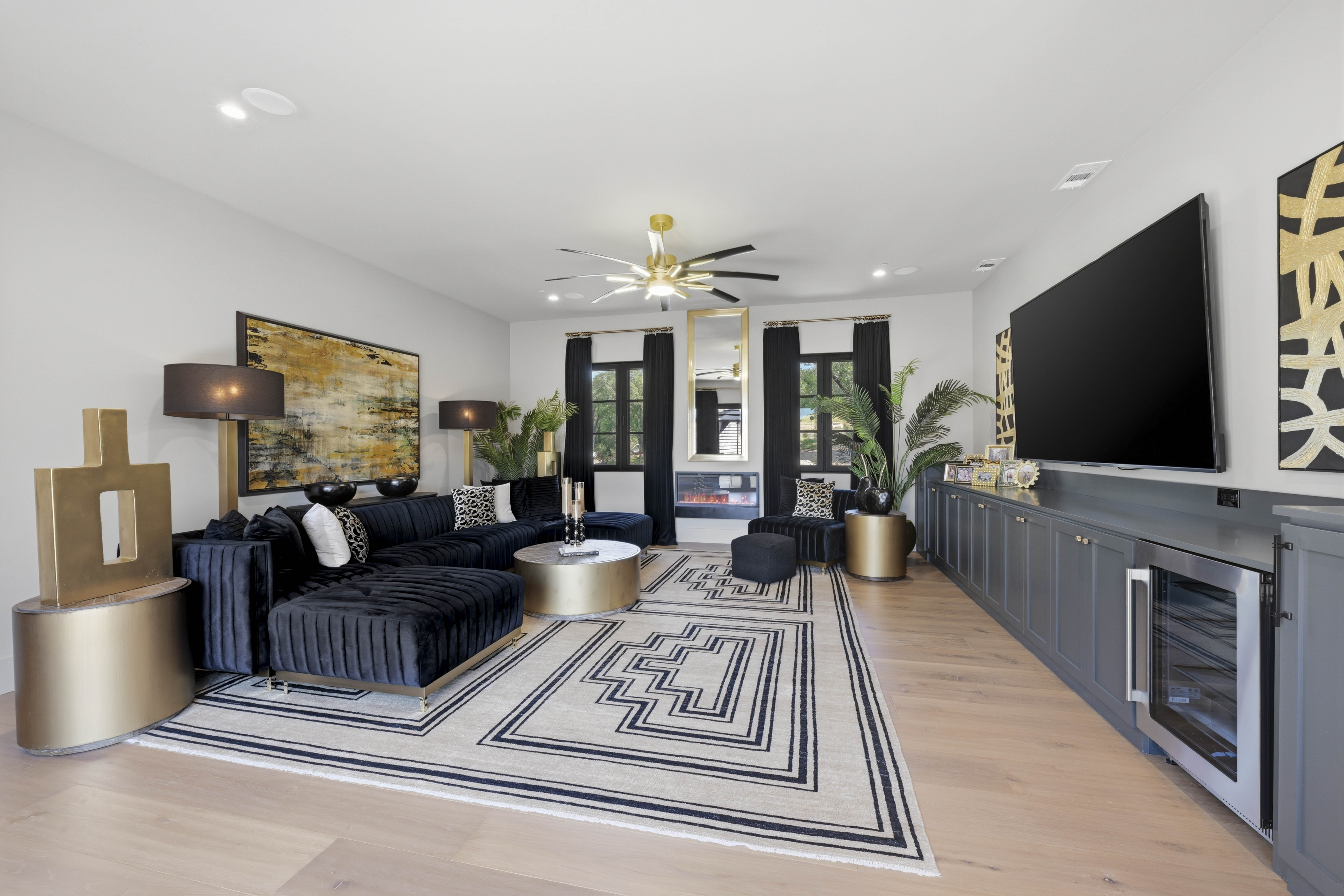 4200 Raphael Drive 