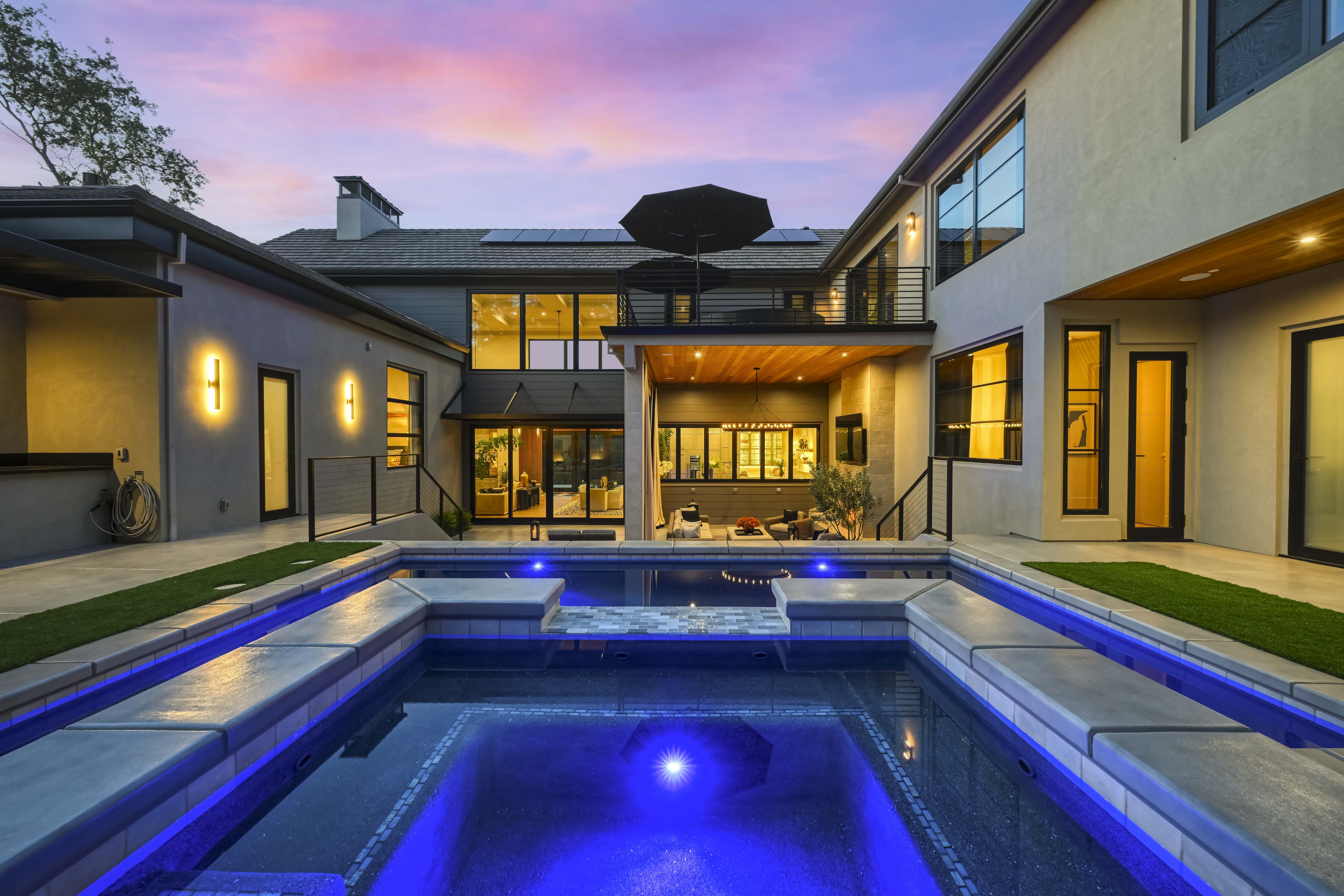 4200 Raphael Drive 