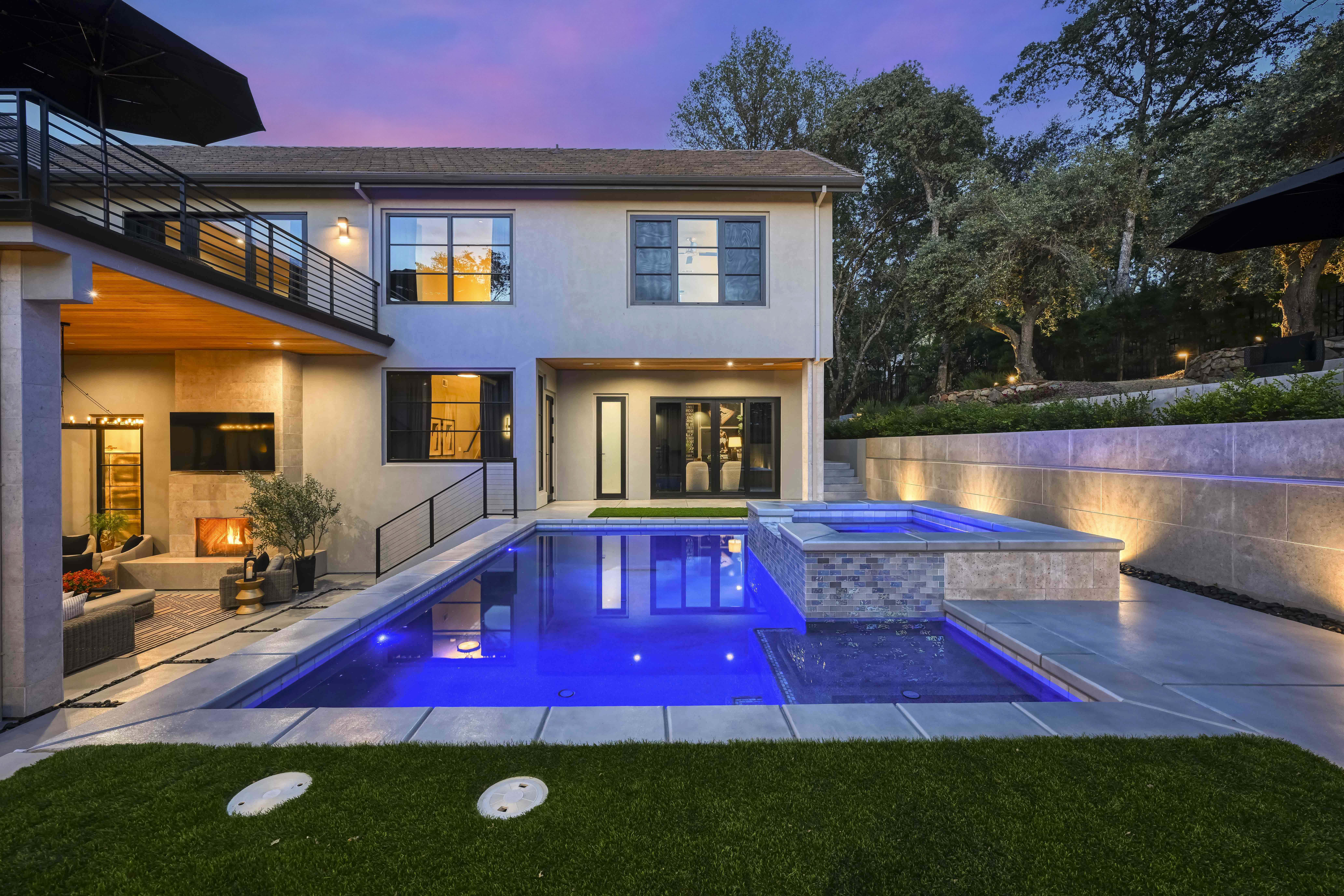 4200 Raphael Drive 
