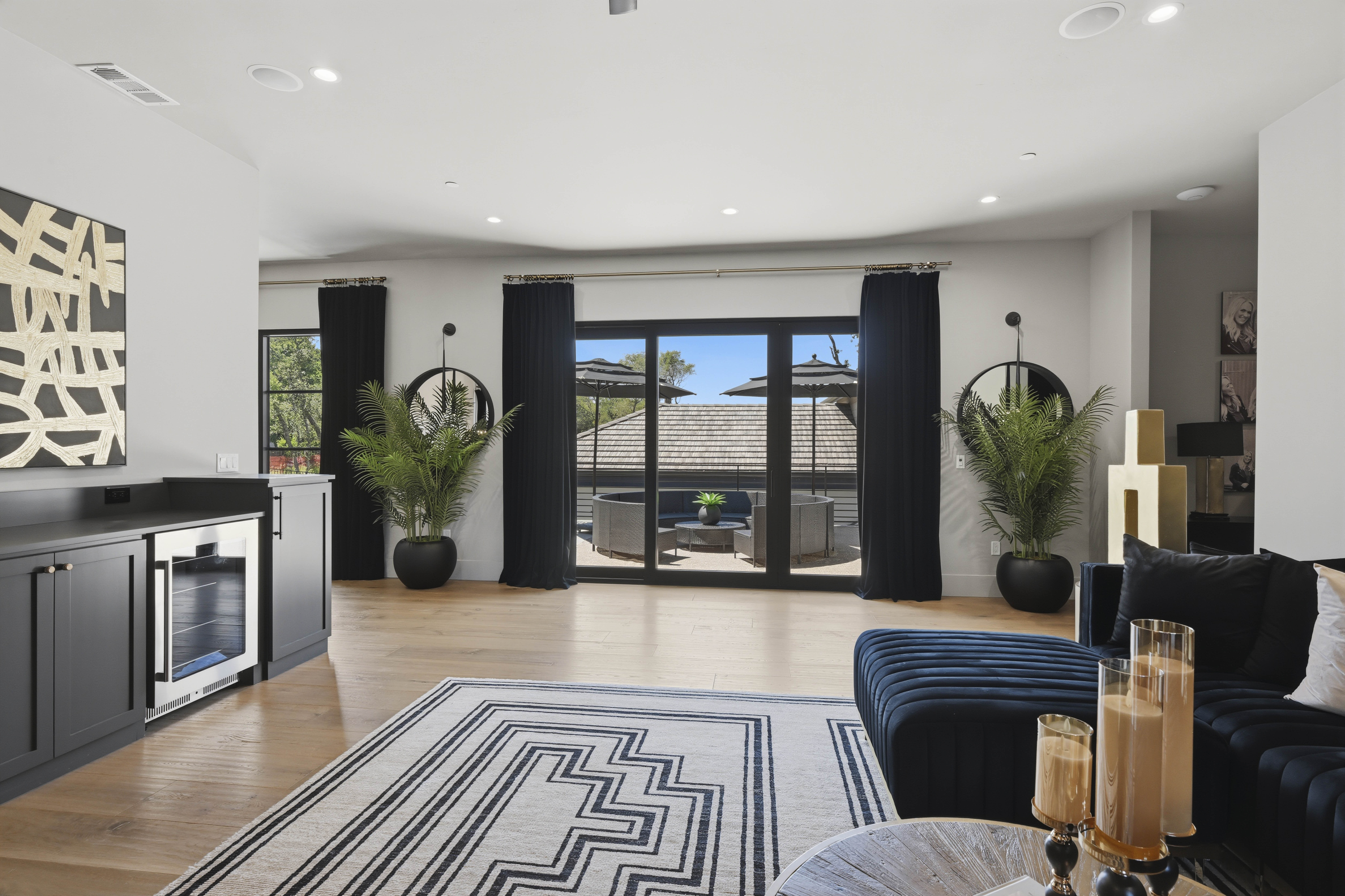 4200 Raphael Drive 
