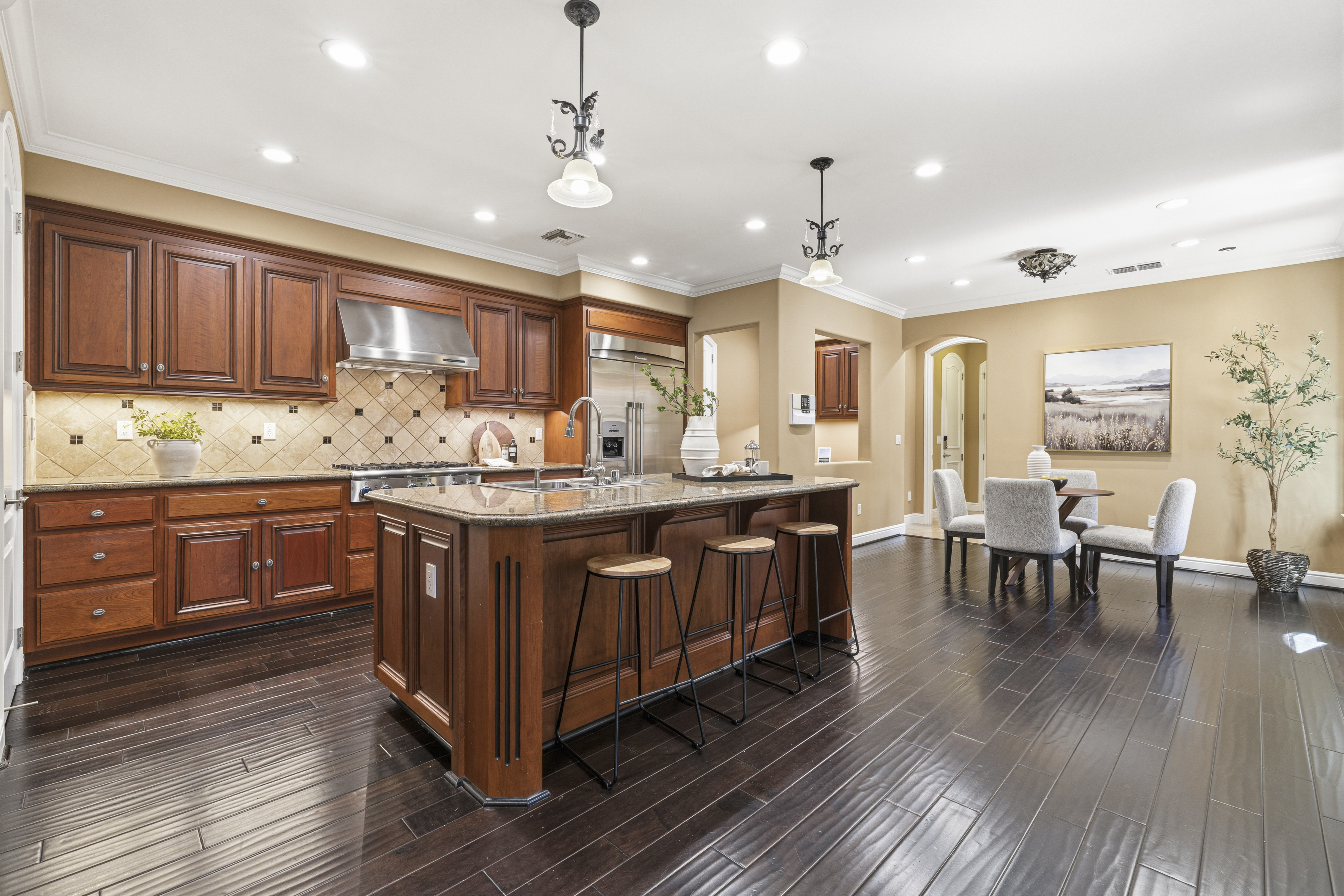 3047 Travois Circle 