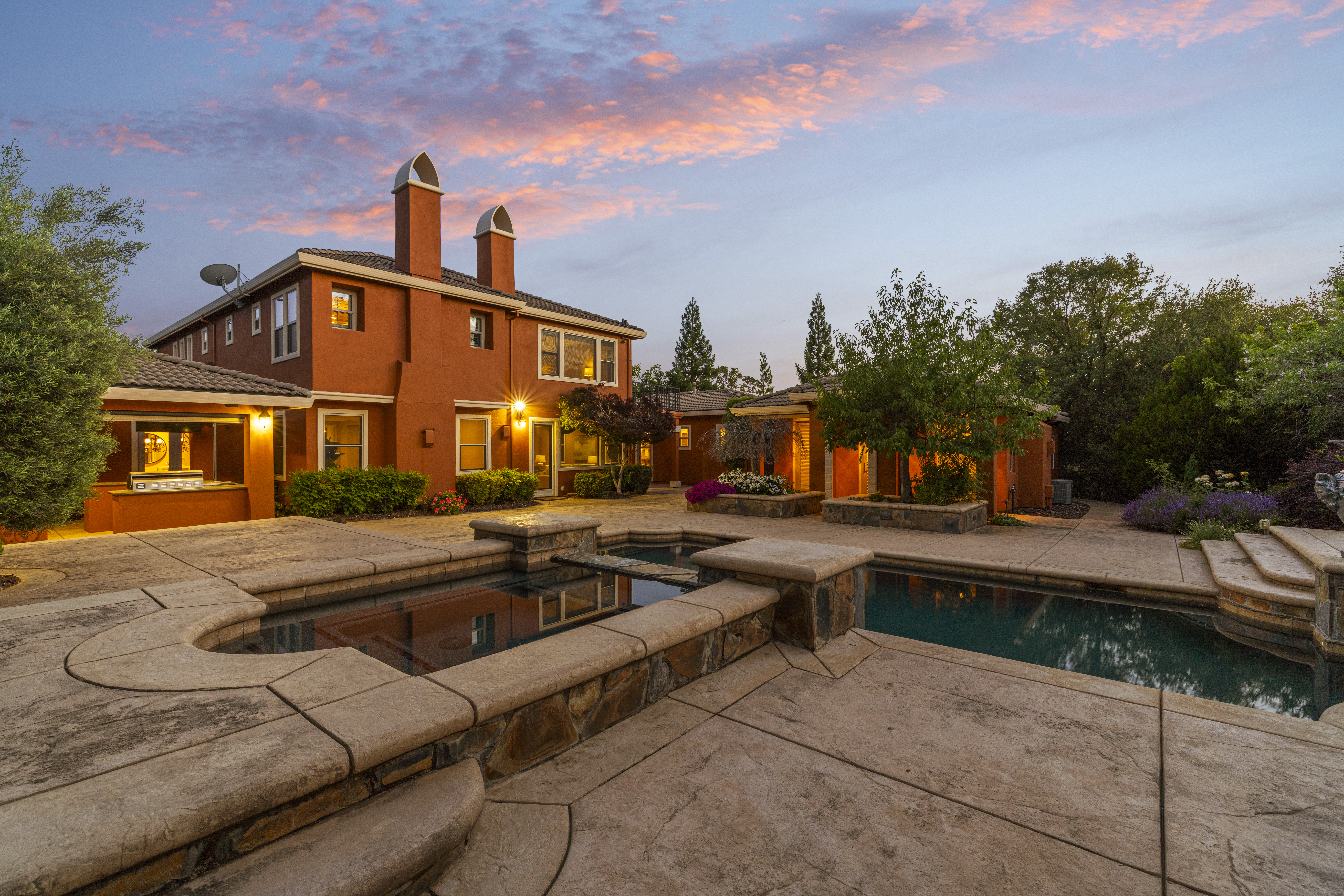 3047 Travois Circle 