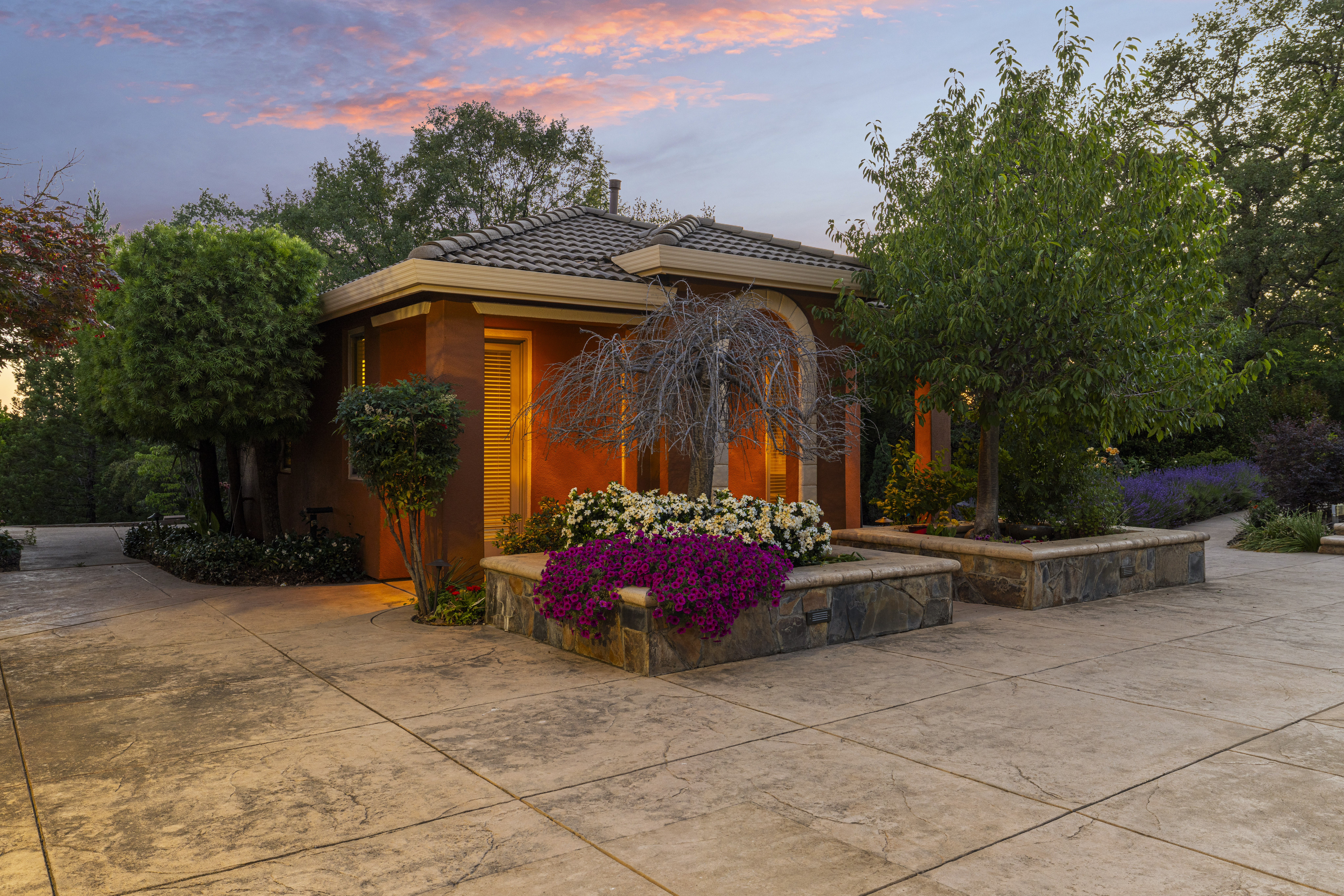 3047 Travois Circle 
