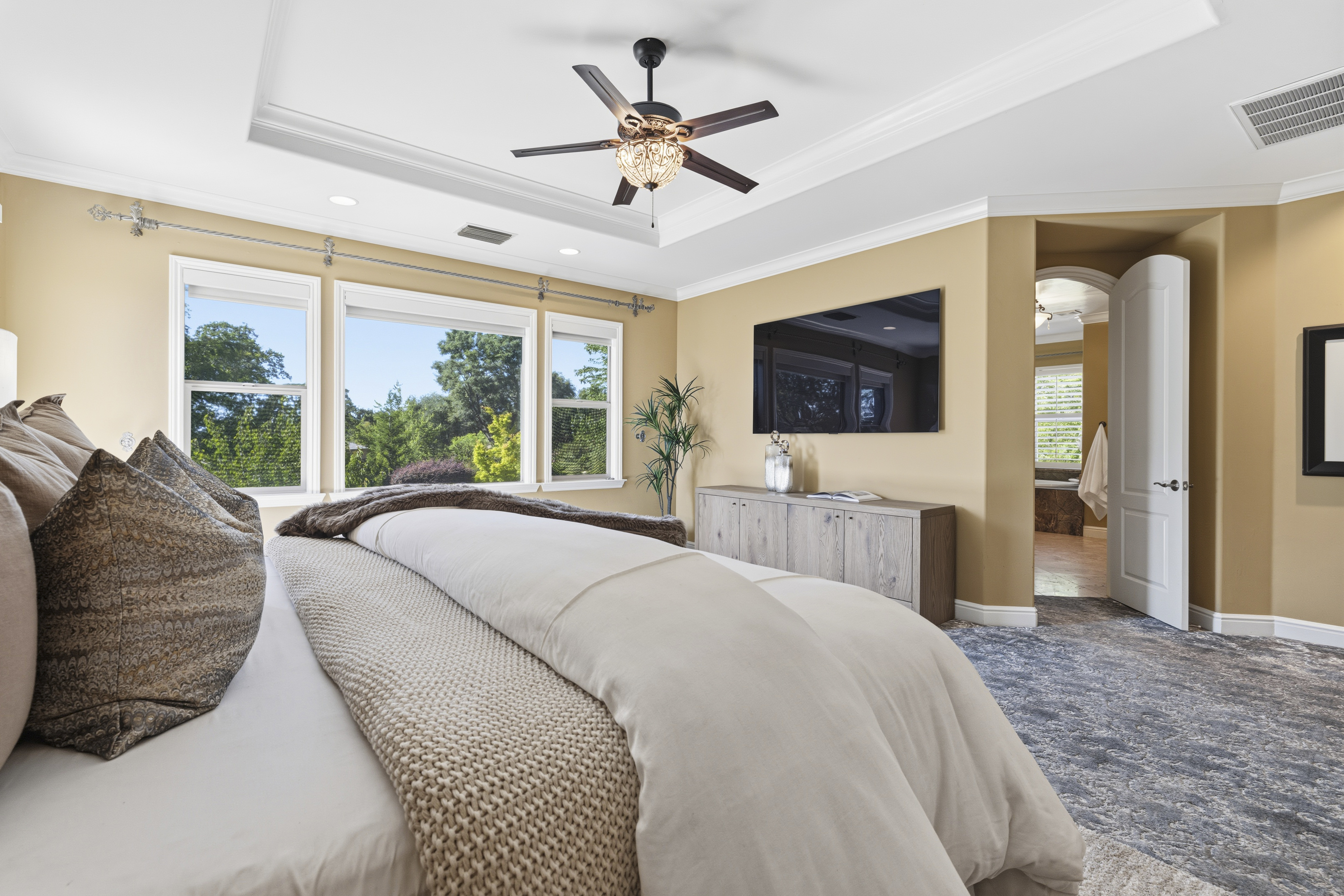 3047 Travois Circle 