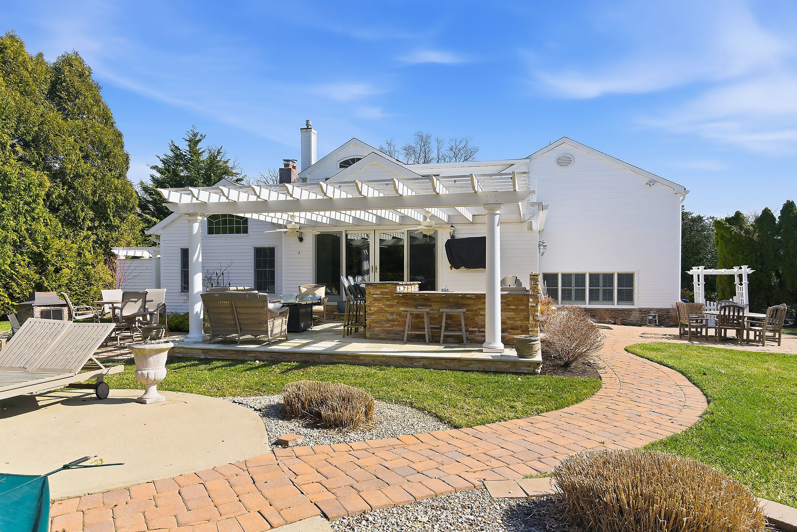 20 Rivers Edge Dr