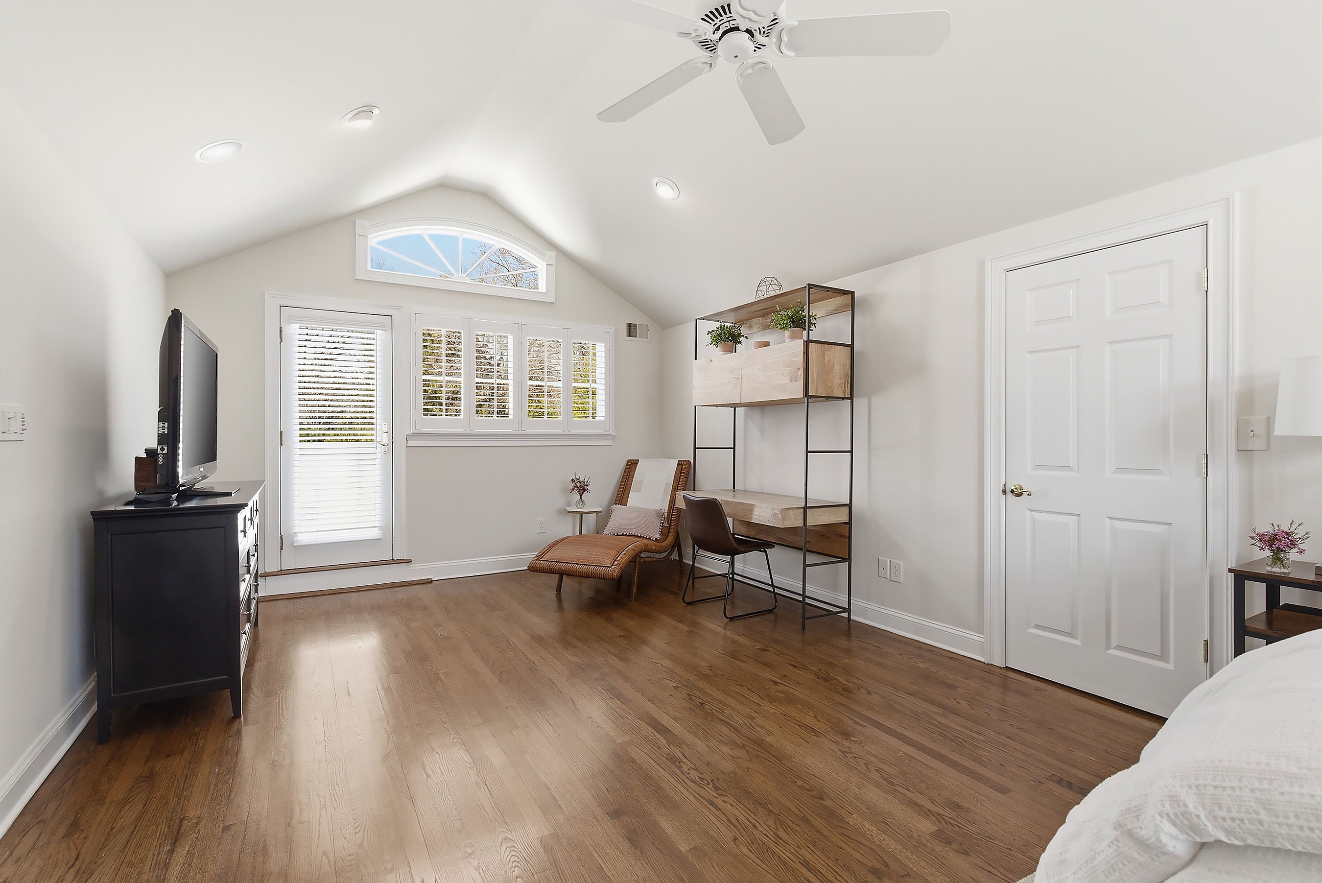 20 Rivers Edge Dr