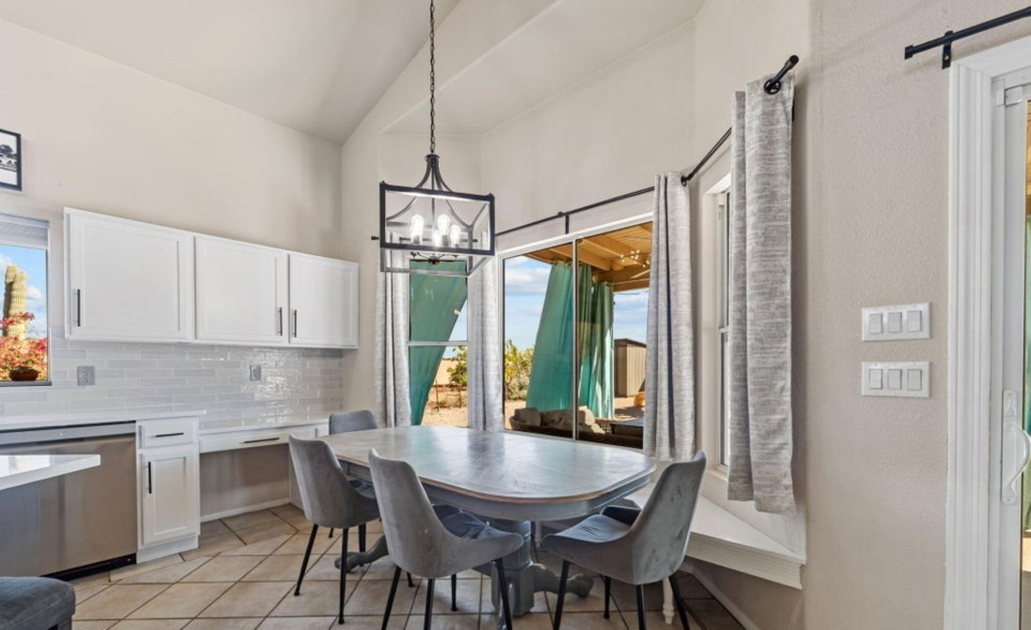 7767 W Bodie Road 