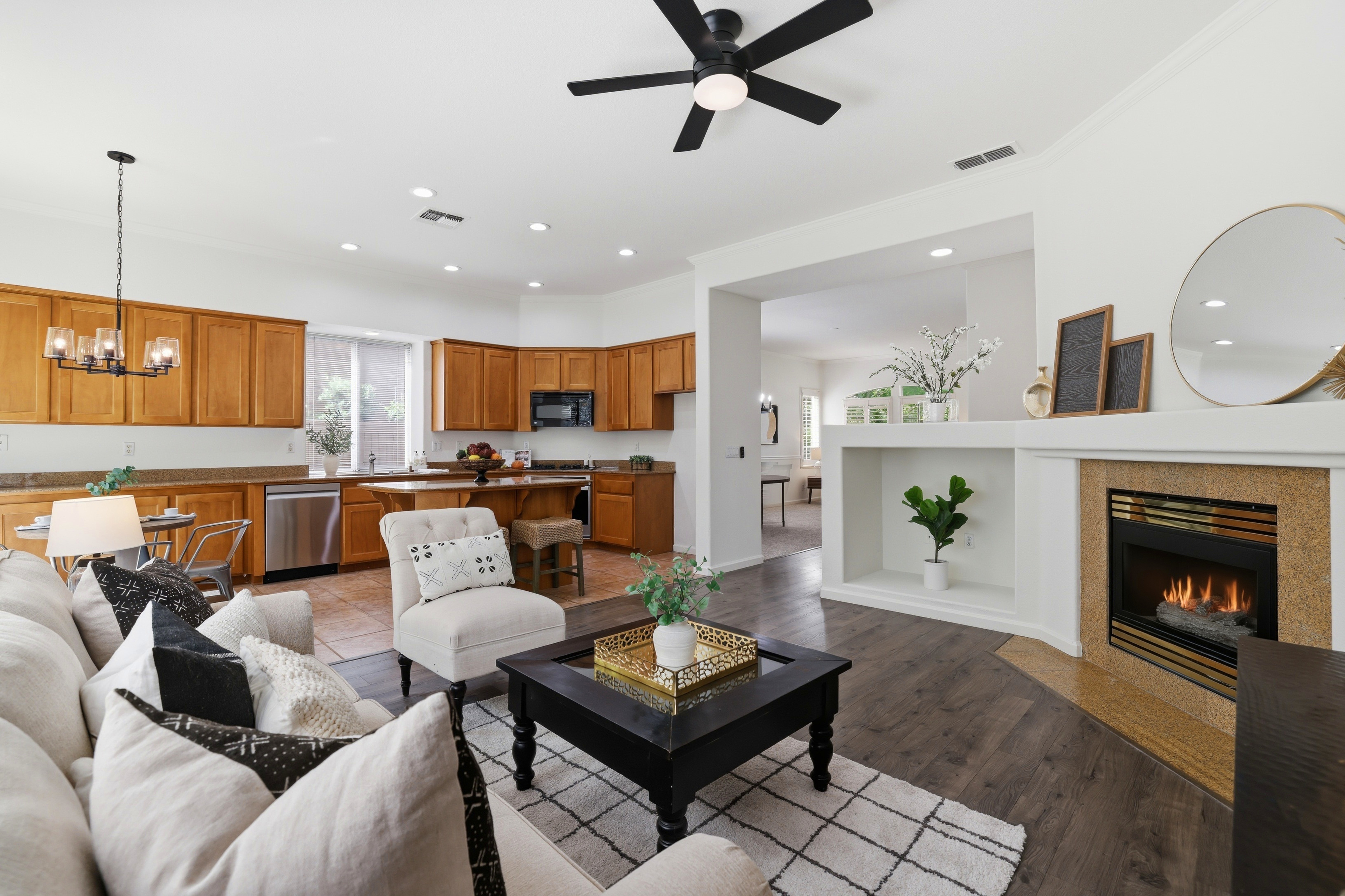 3271 Stonehurst Drive 