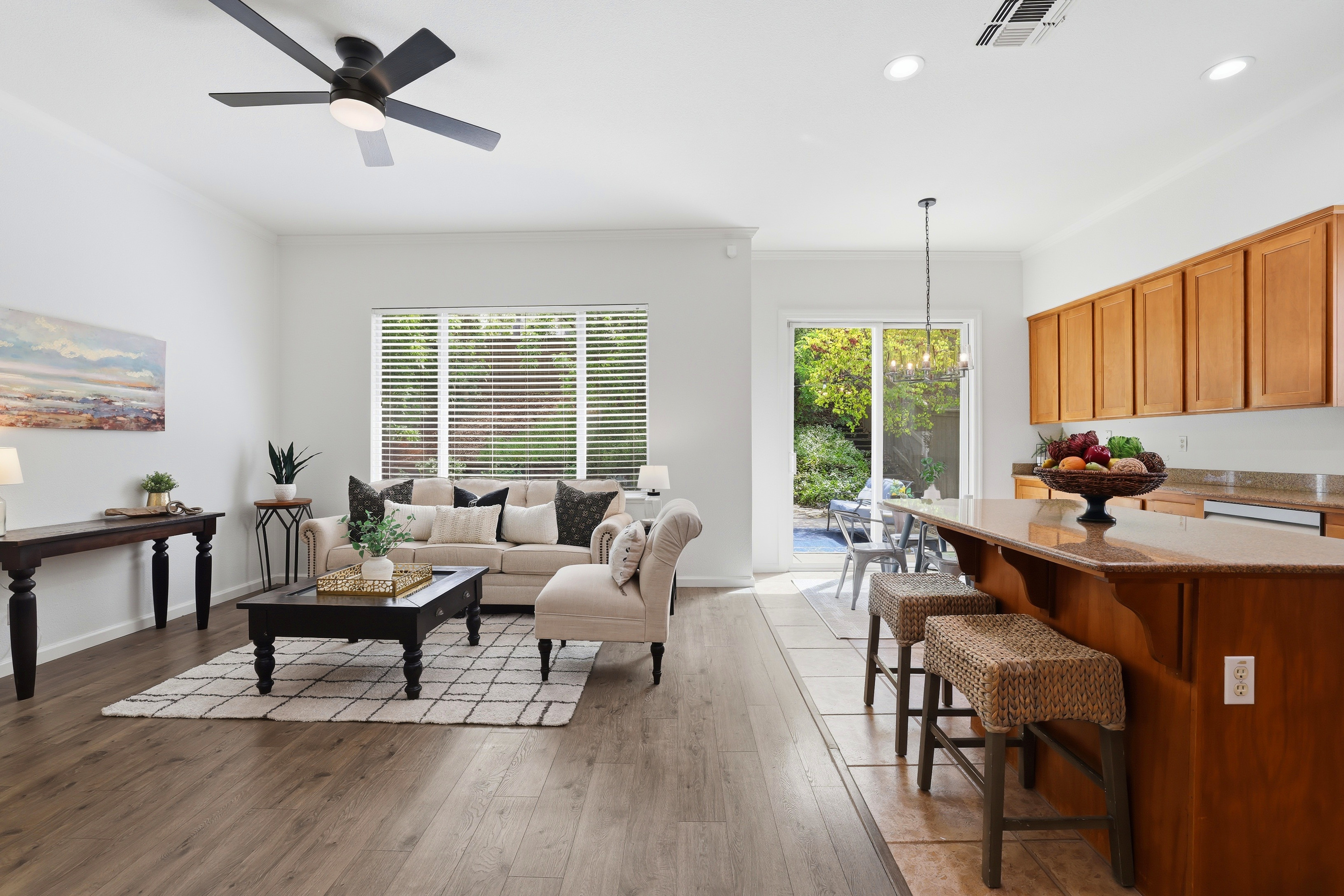 3271 Stonehurst Drive 