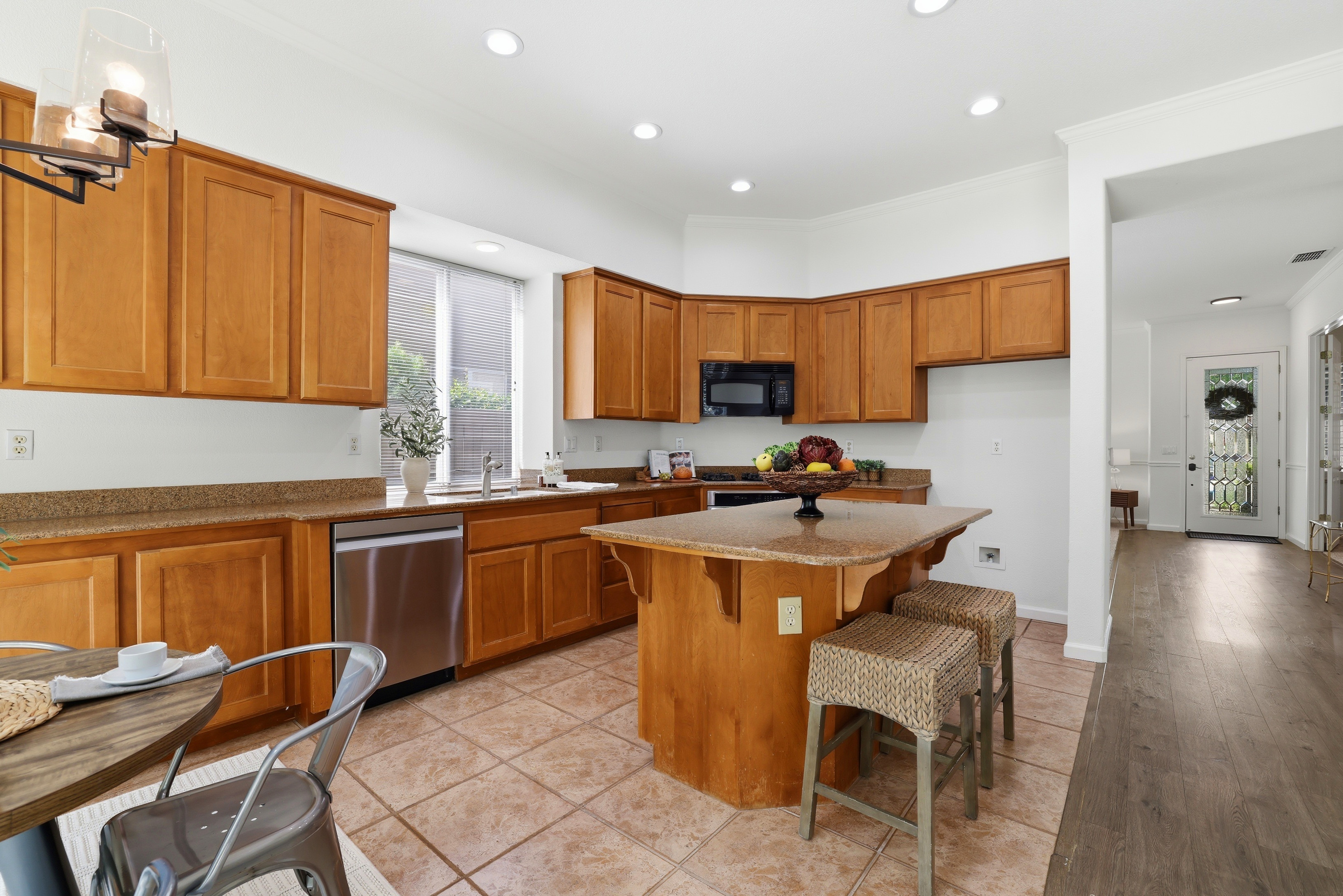 3271 Stonehurst Drive 