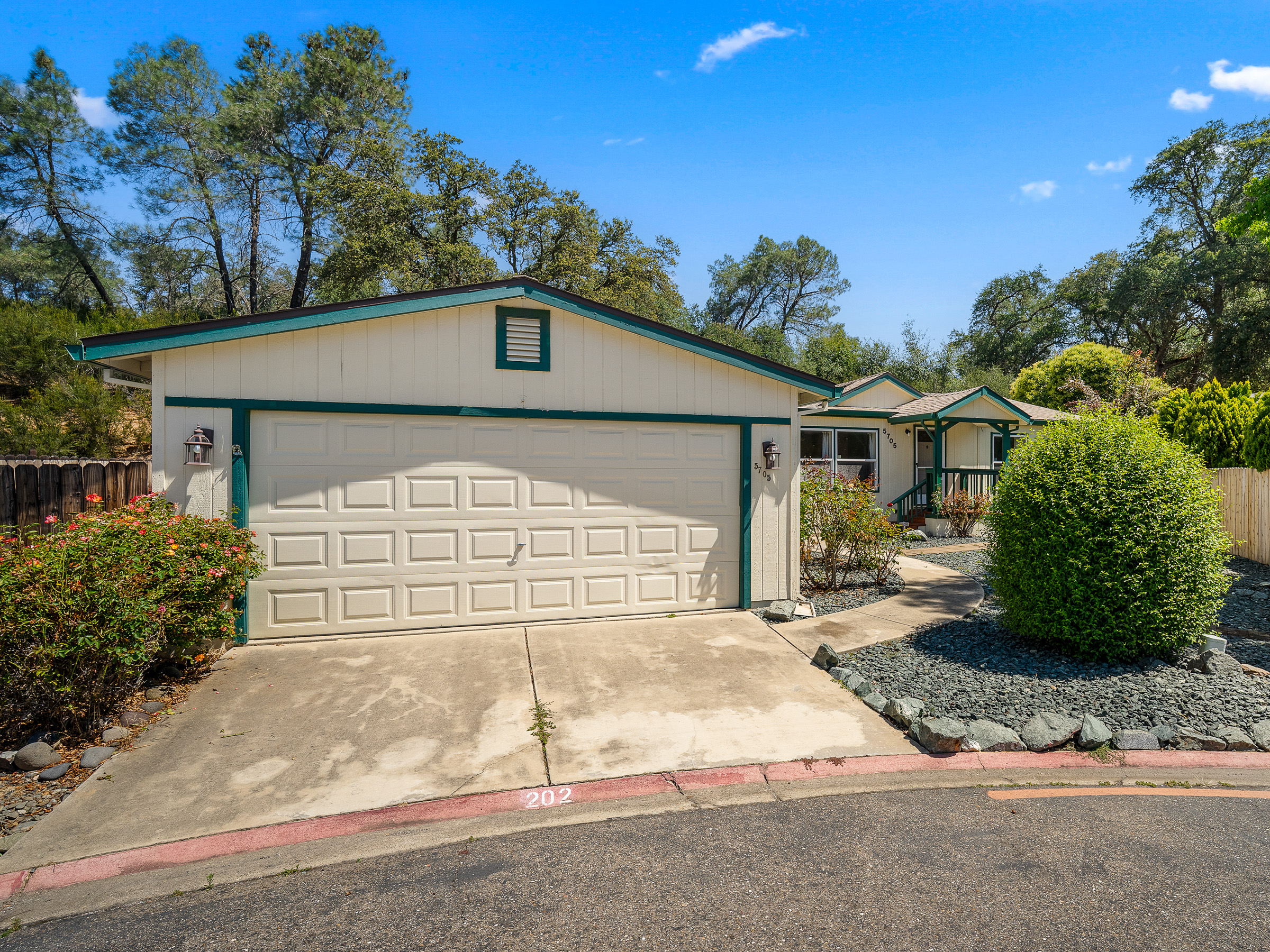 5705 Cody Drive 