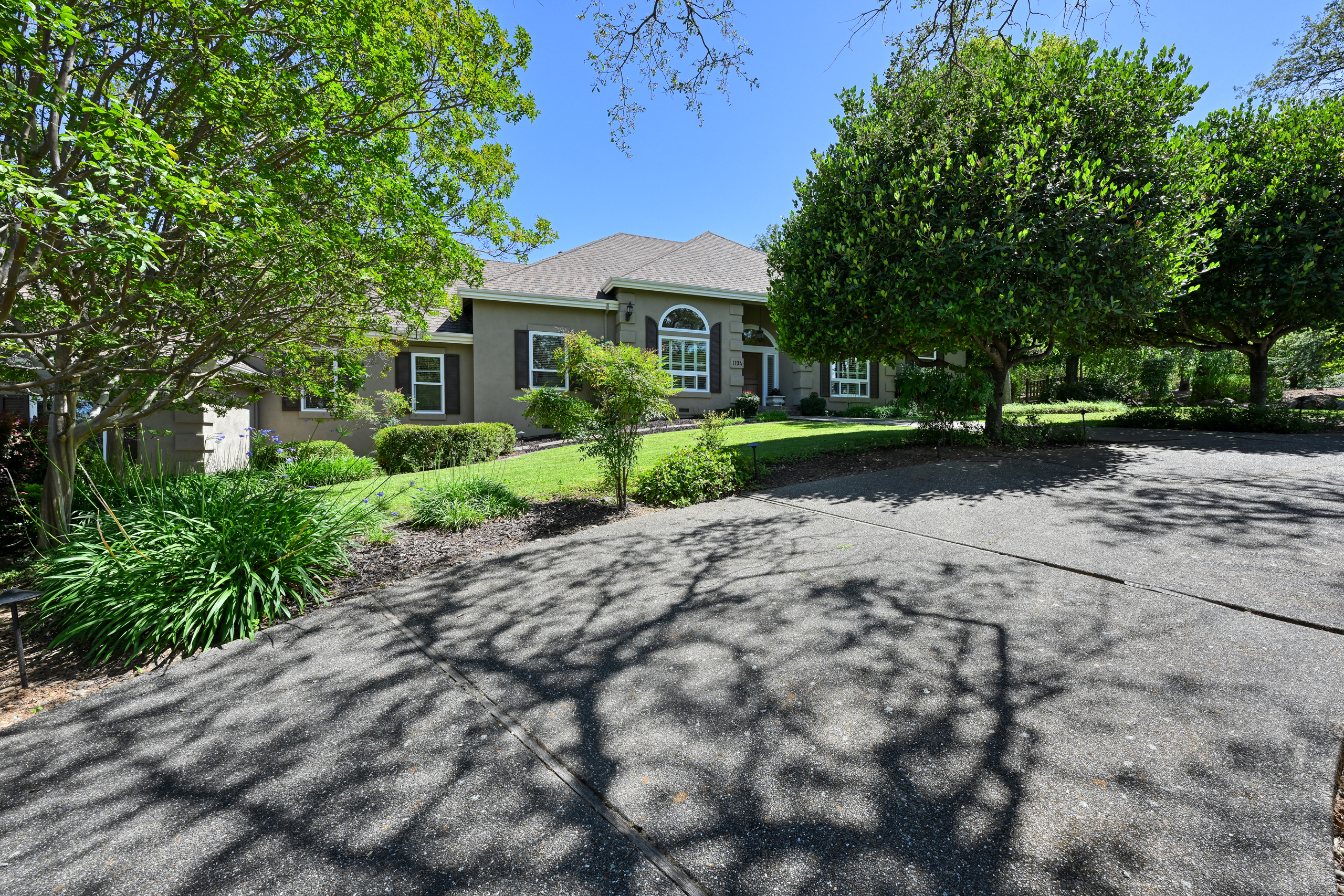1194 Shetland Way 