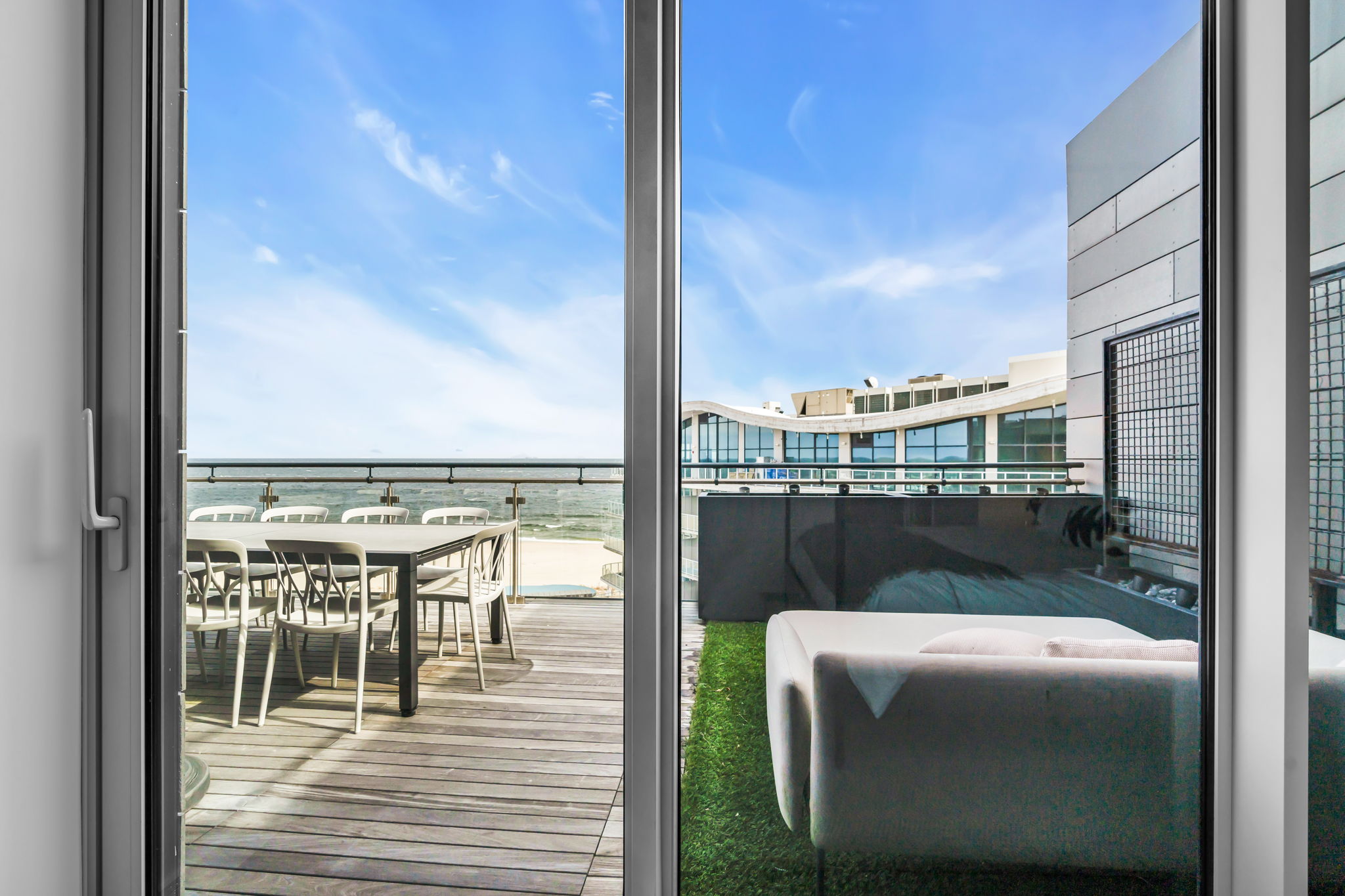 15 Morris Ave - PH 609