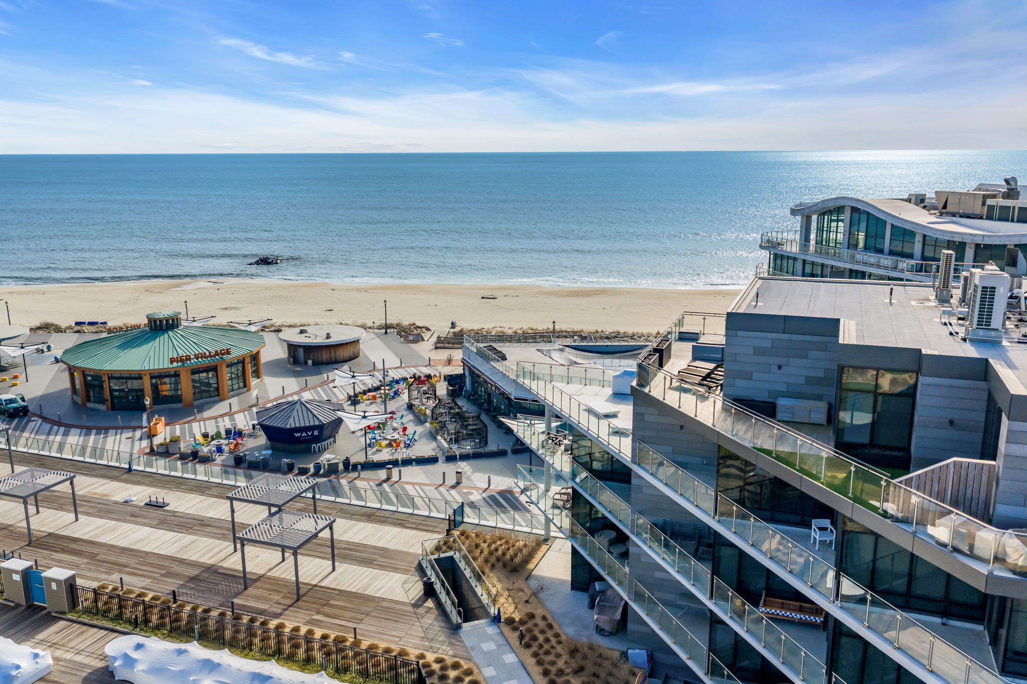 15 Morris Ave - PH 609