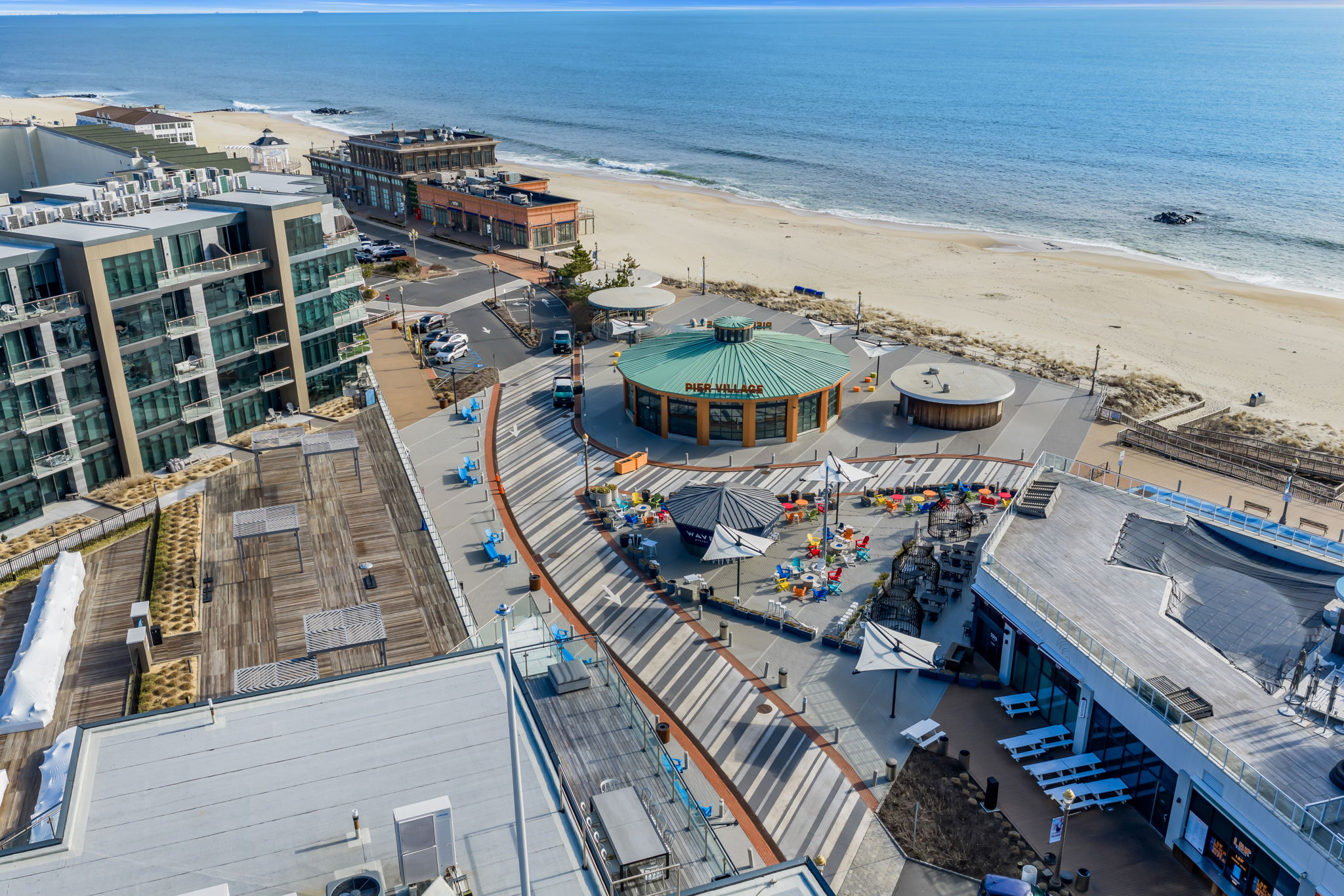 15 Morris Ave - PH 609