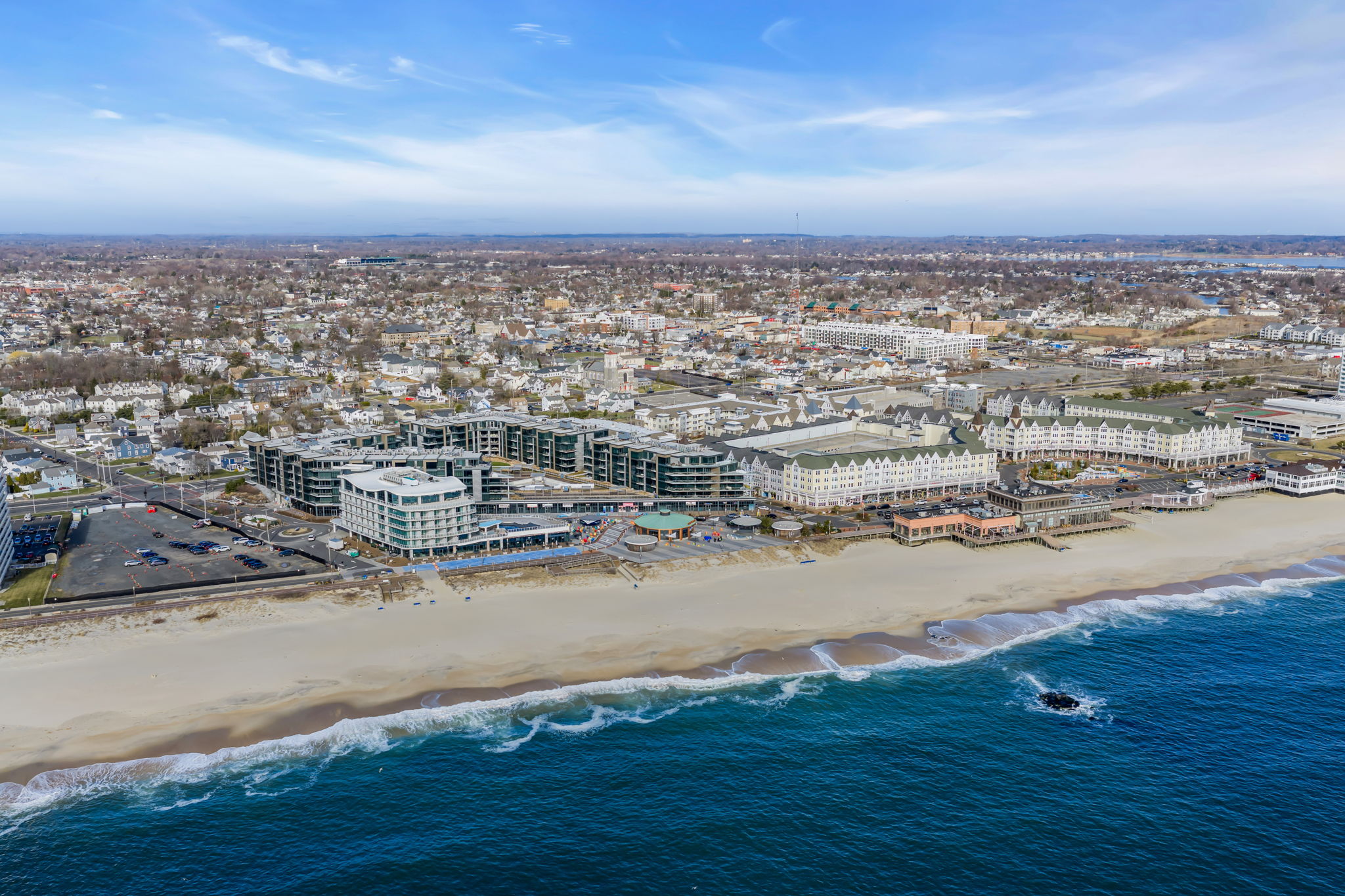 15 Morris Ave - PH 609