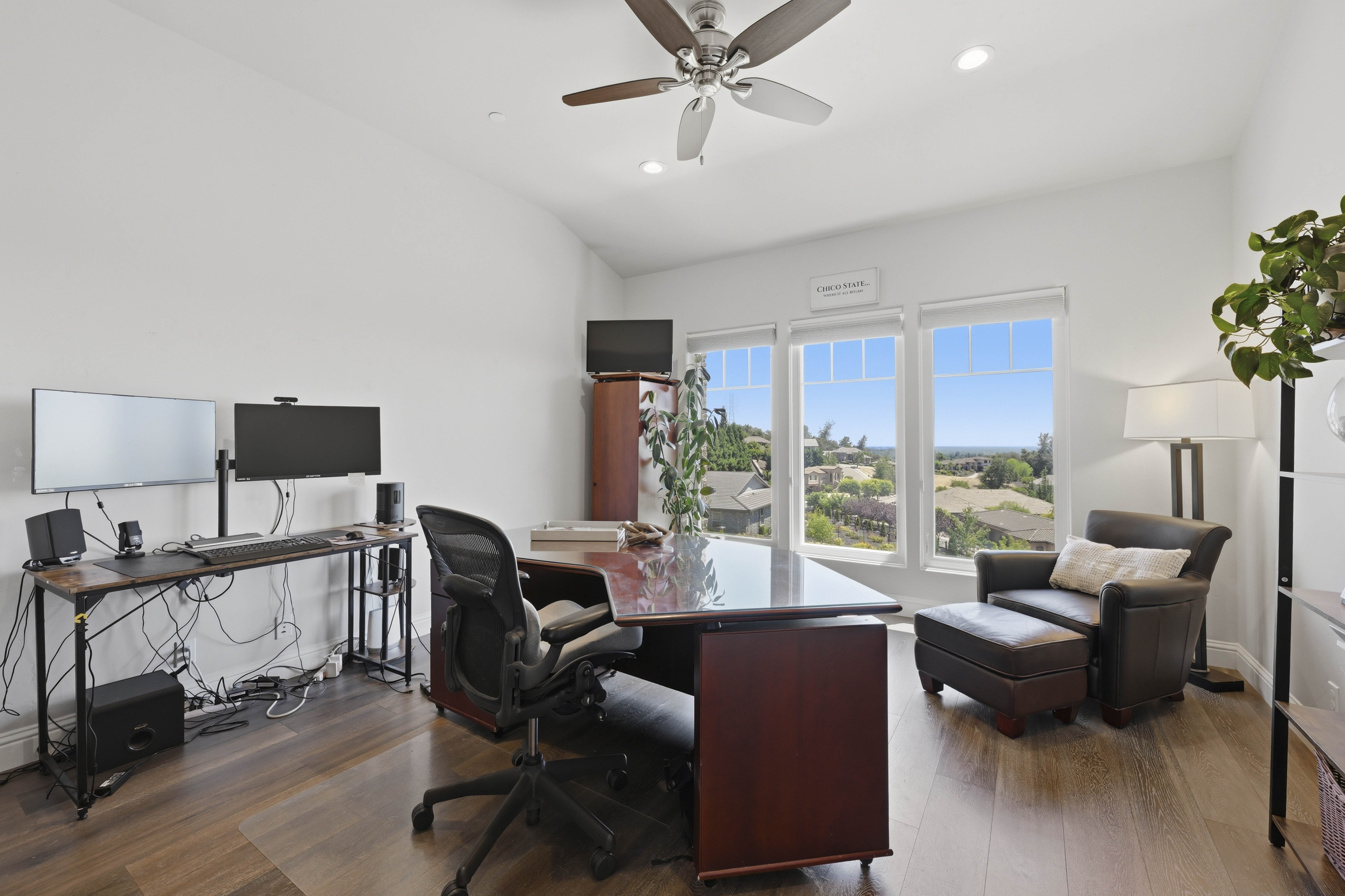 1740 Margaret Court 
