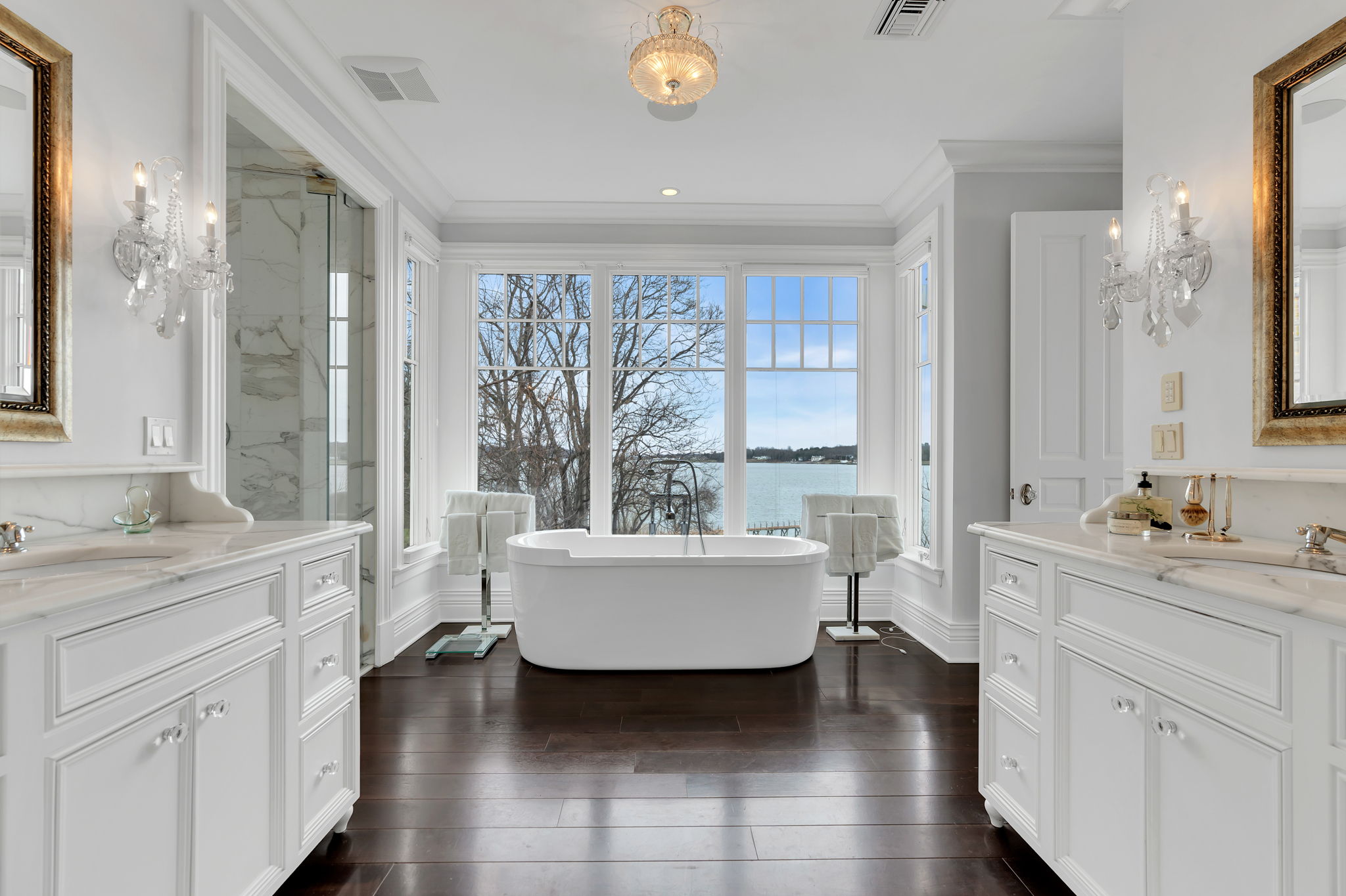 734 Navesink River Rd