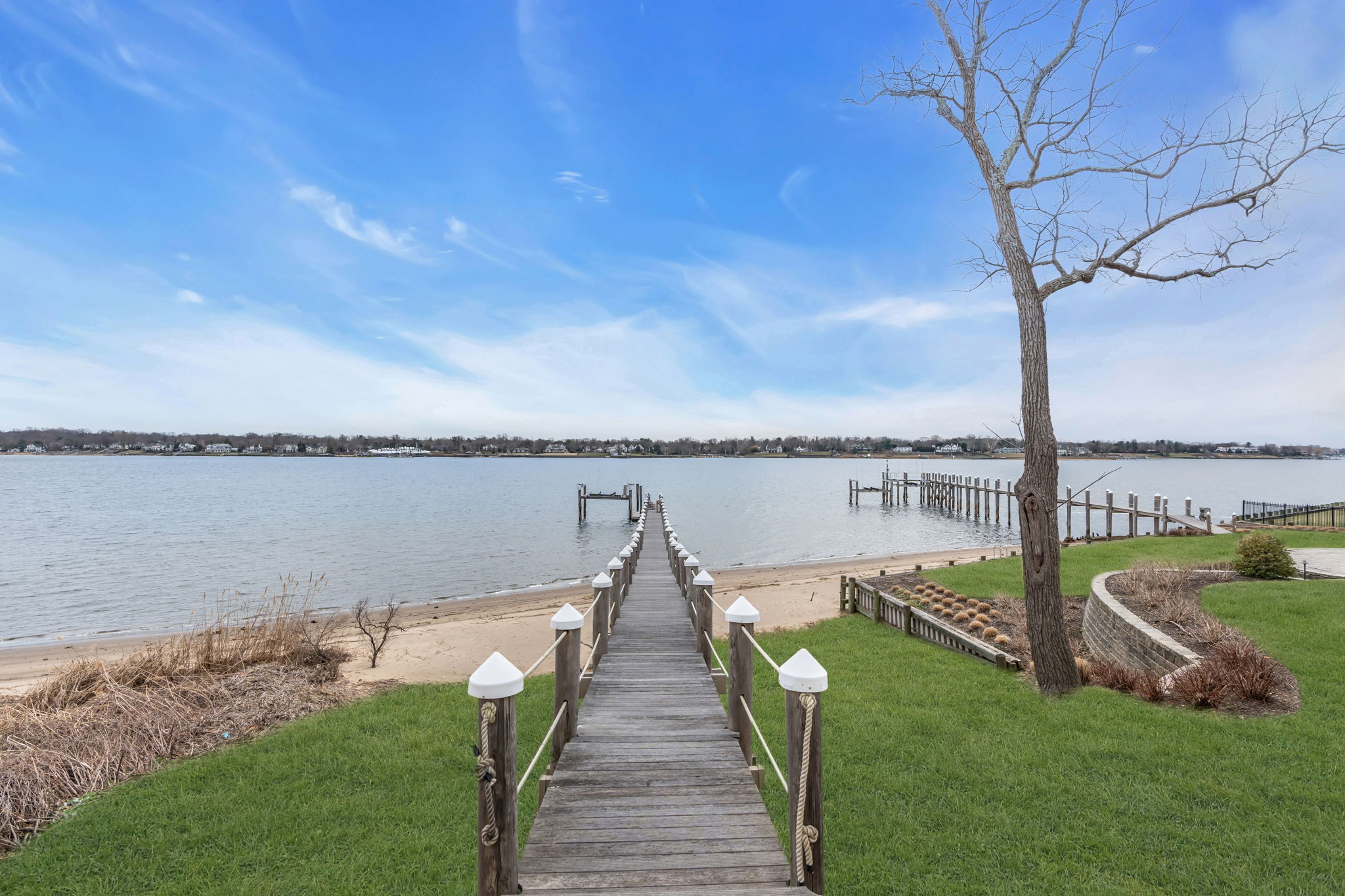 734 Navesink River Rd