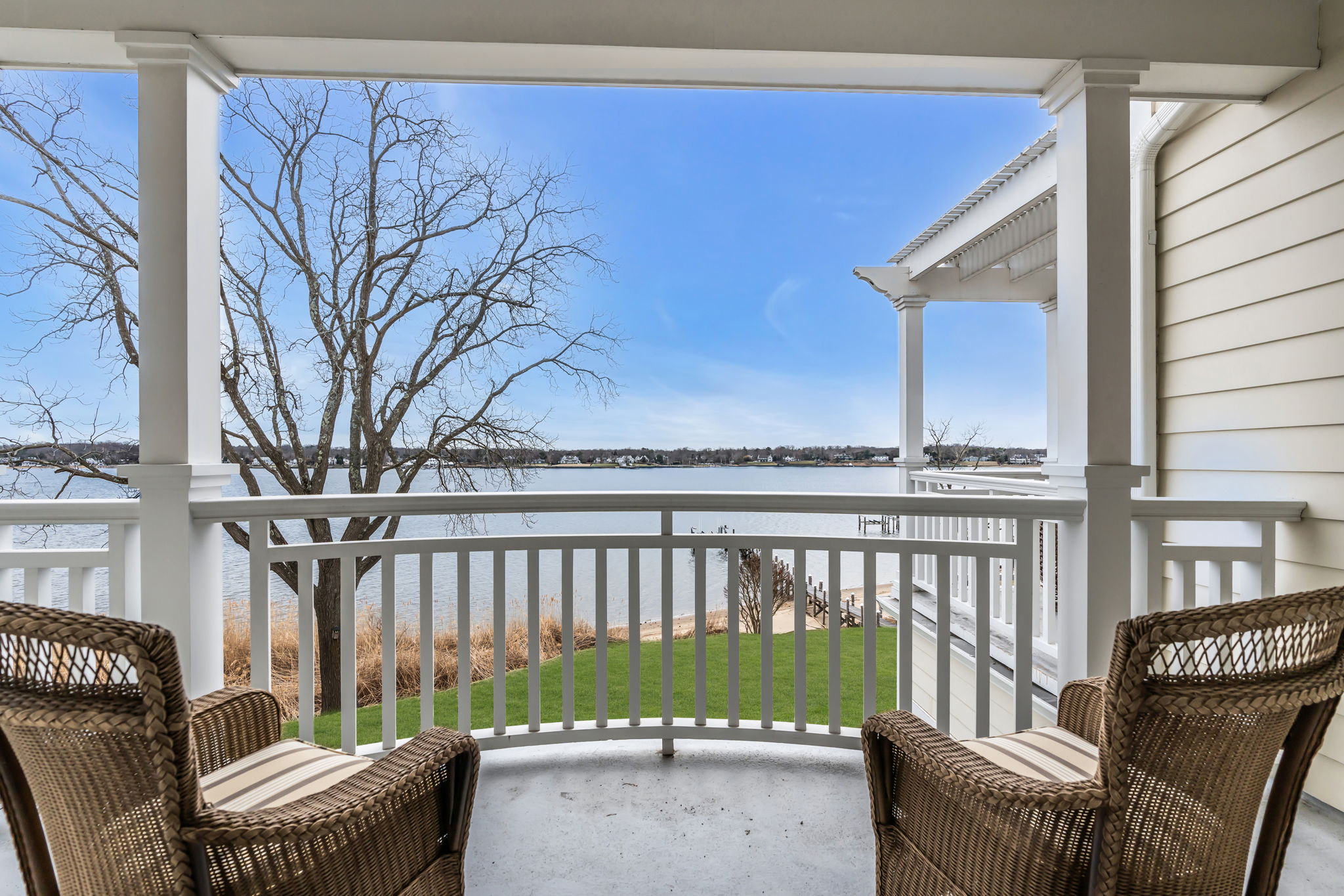 734 Navesink River Rd