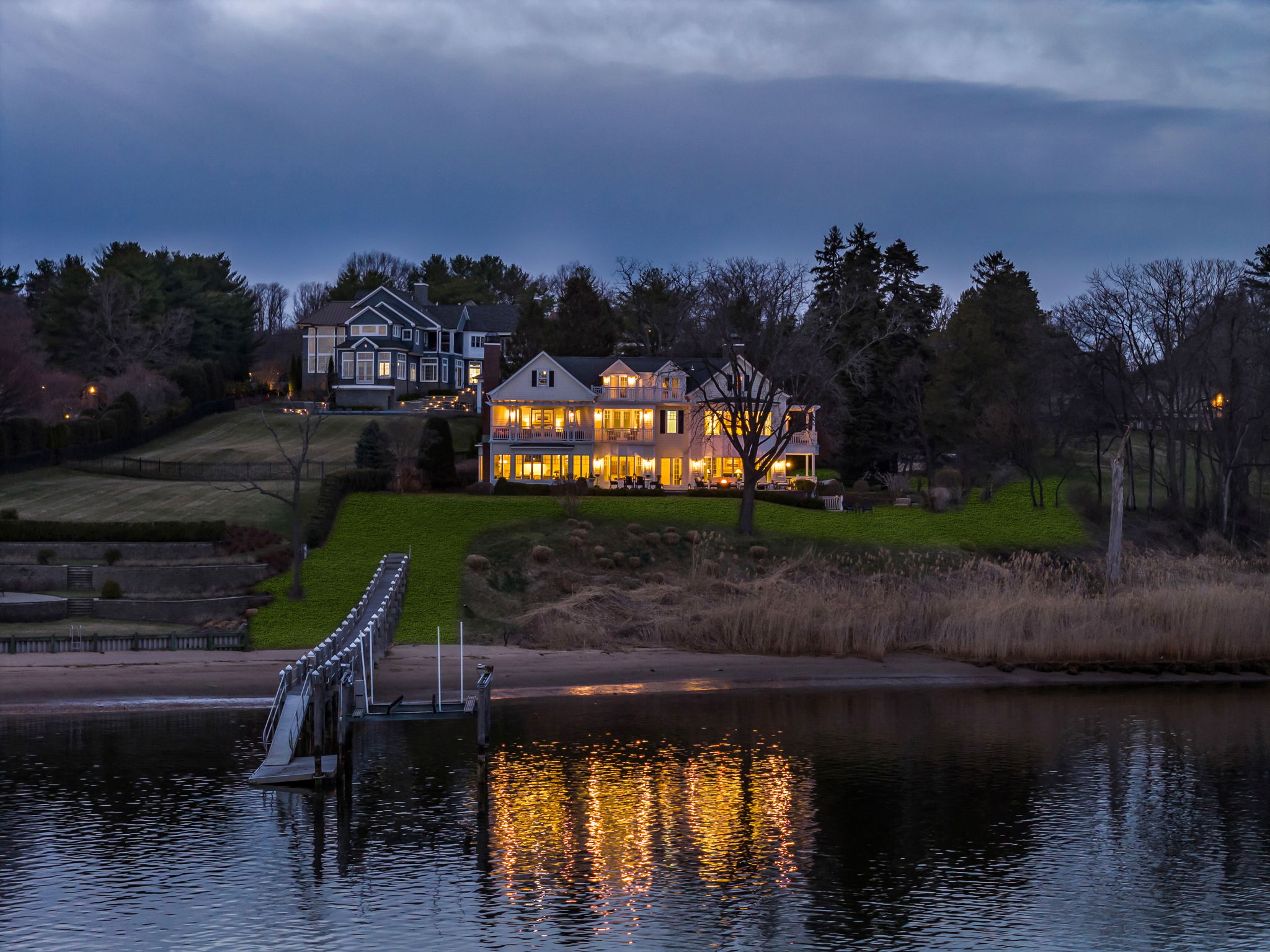 734 Navesink River Rd