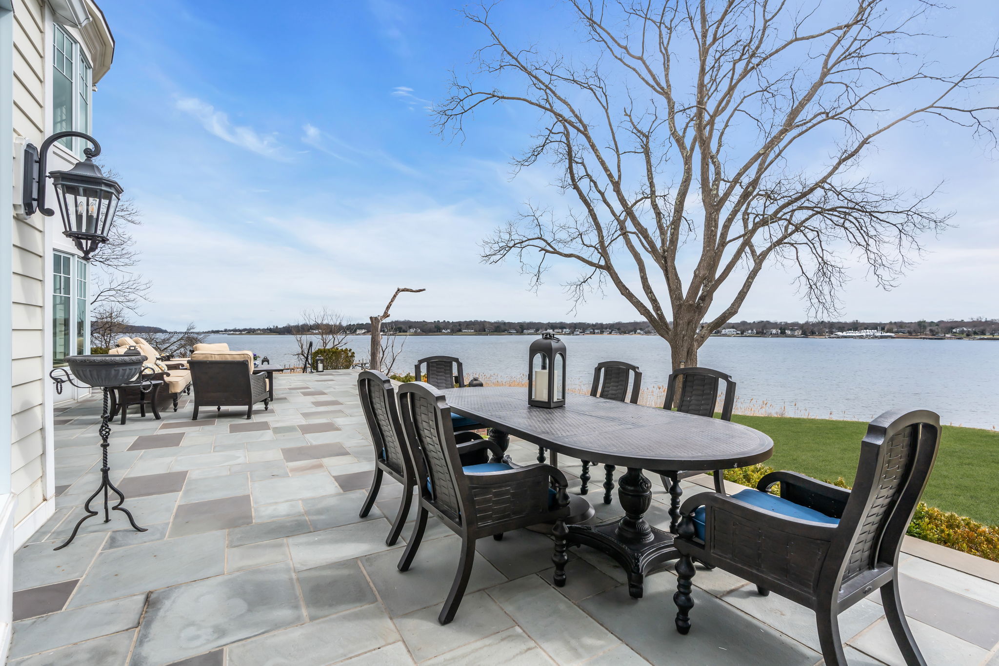 734 Navesink River Rd