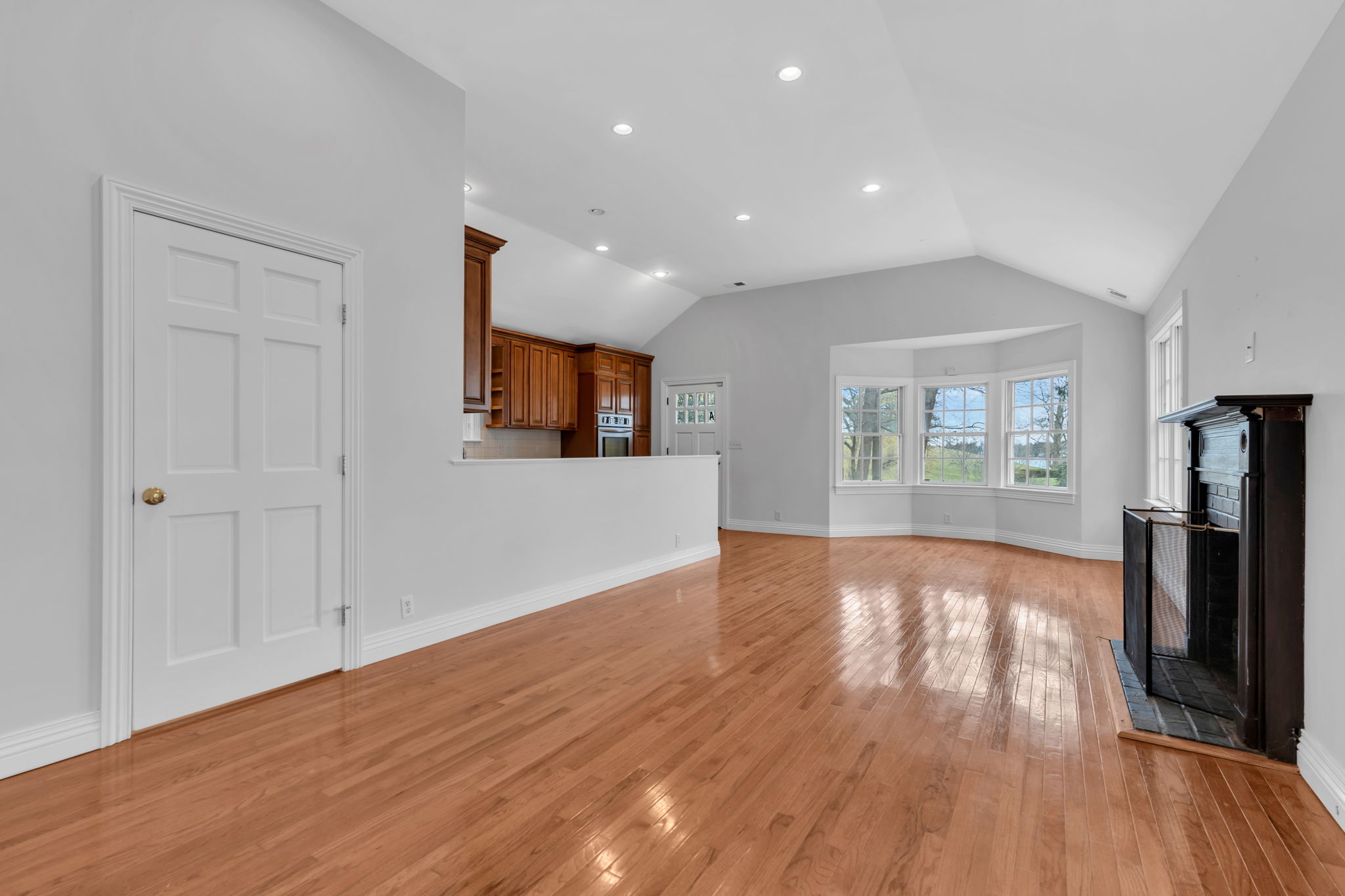 734 Navesink River Rd