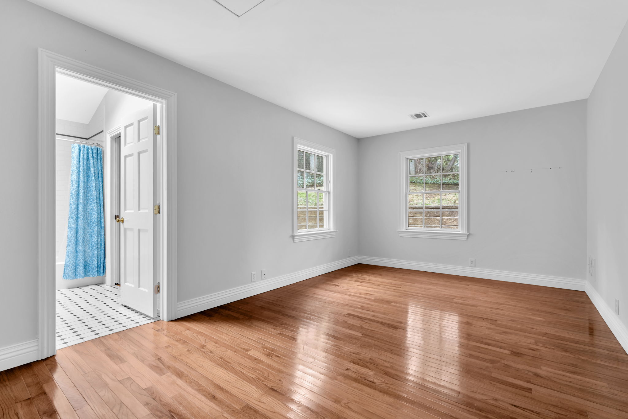 734 Navesink River Rd
