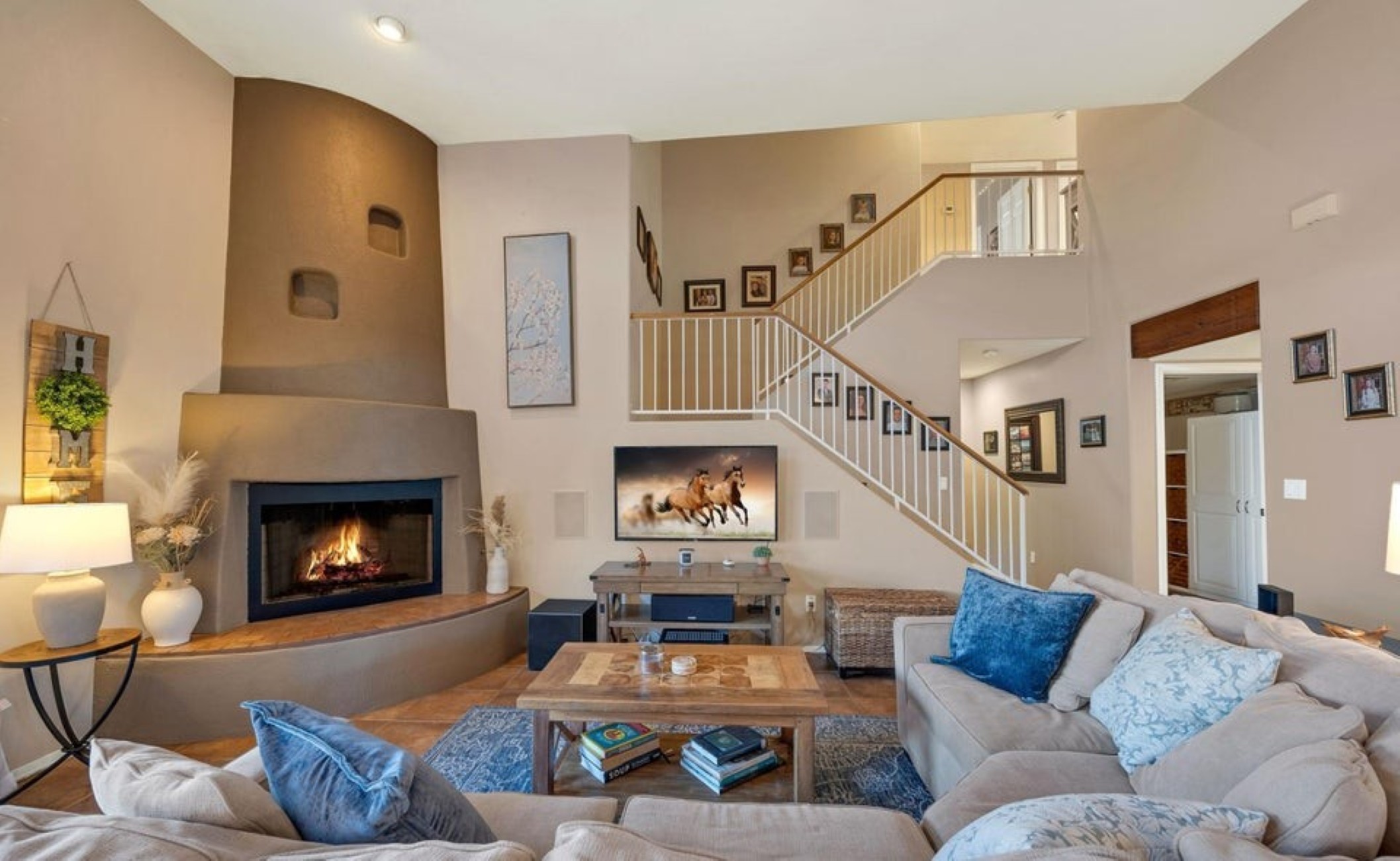 1550 E Ganymede Drive 