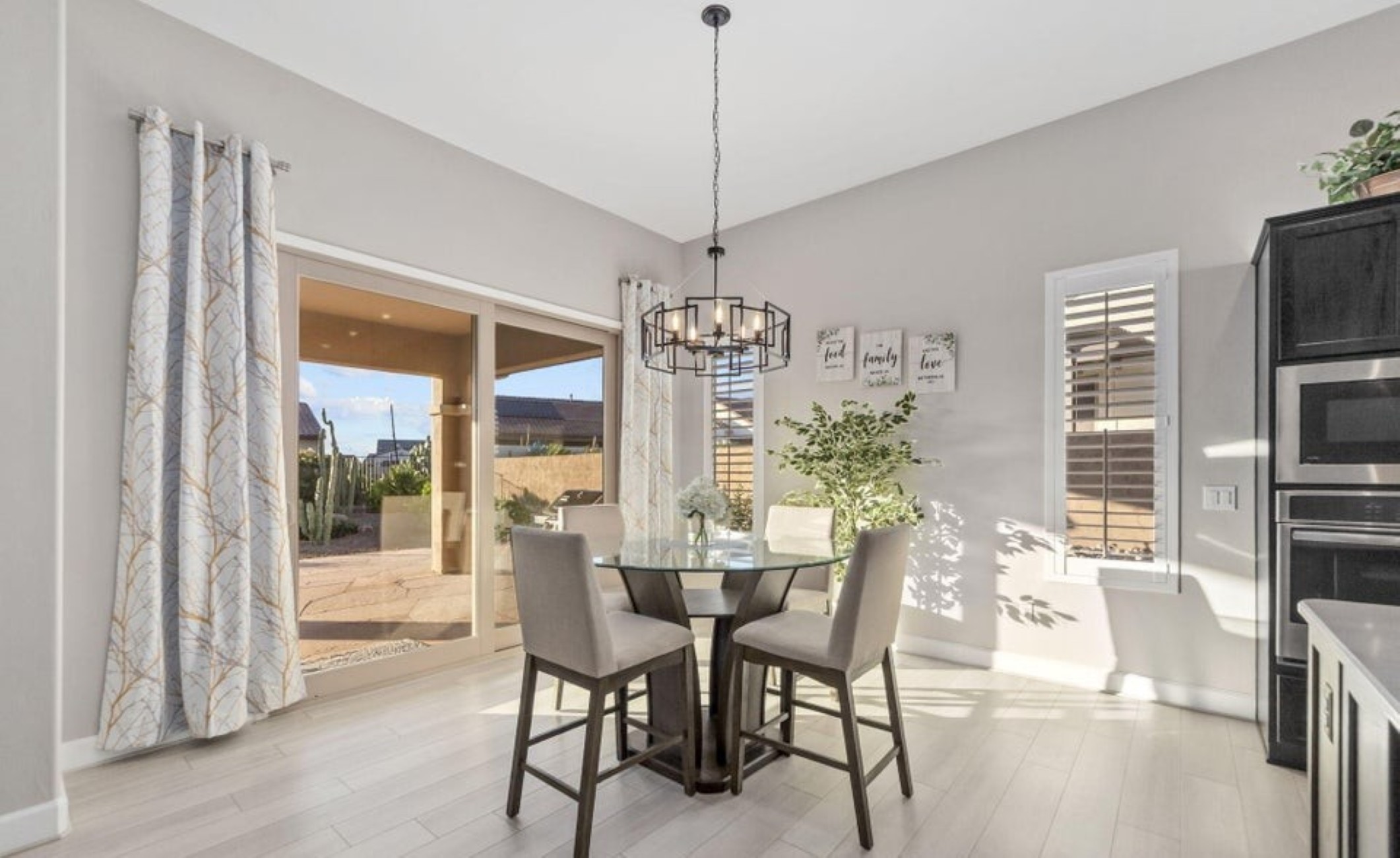 60152 E Blue Palm Drive 