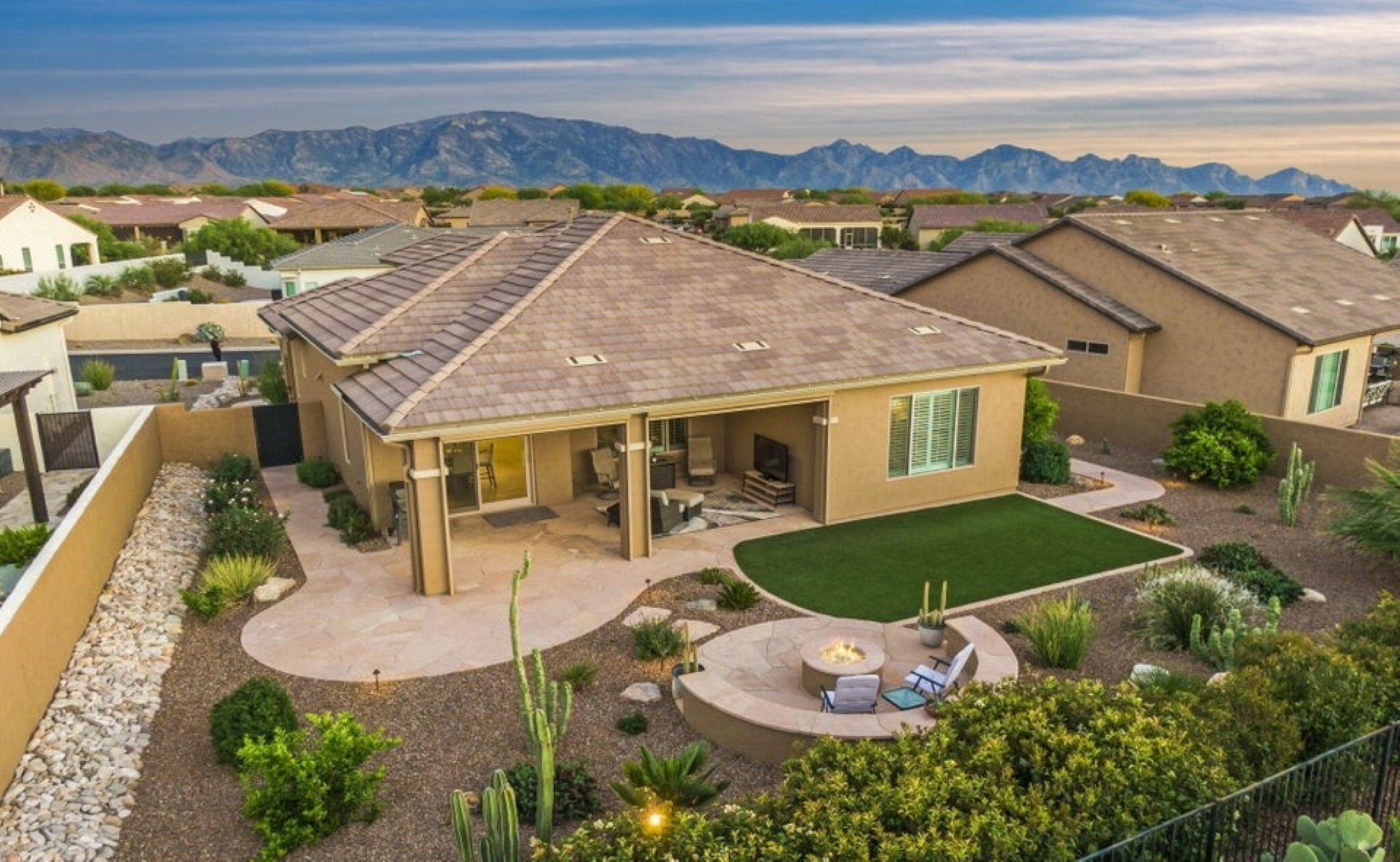 60152 E Blue Palm Drive 