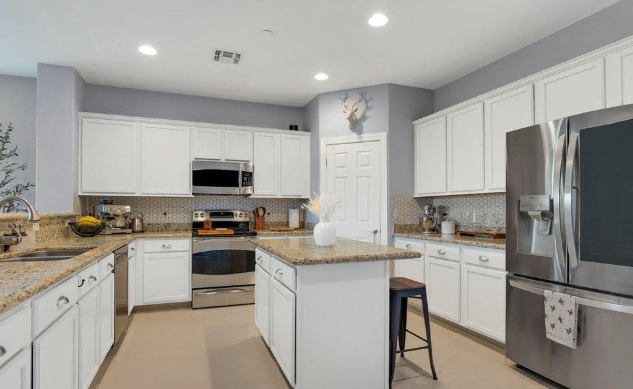 12252 N Wind Runner Parkway 