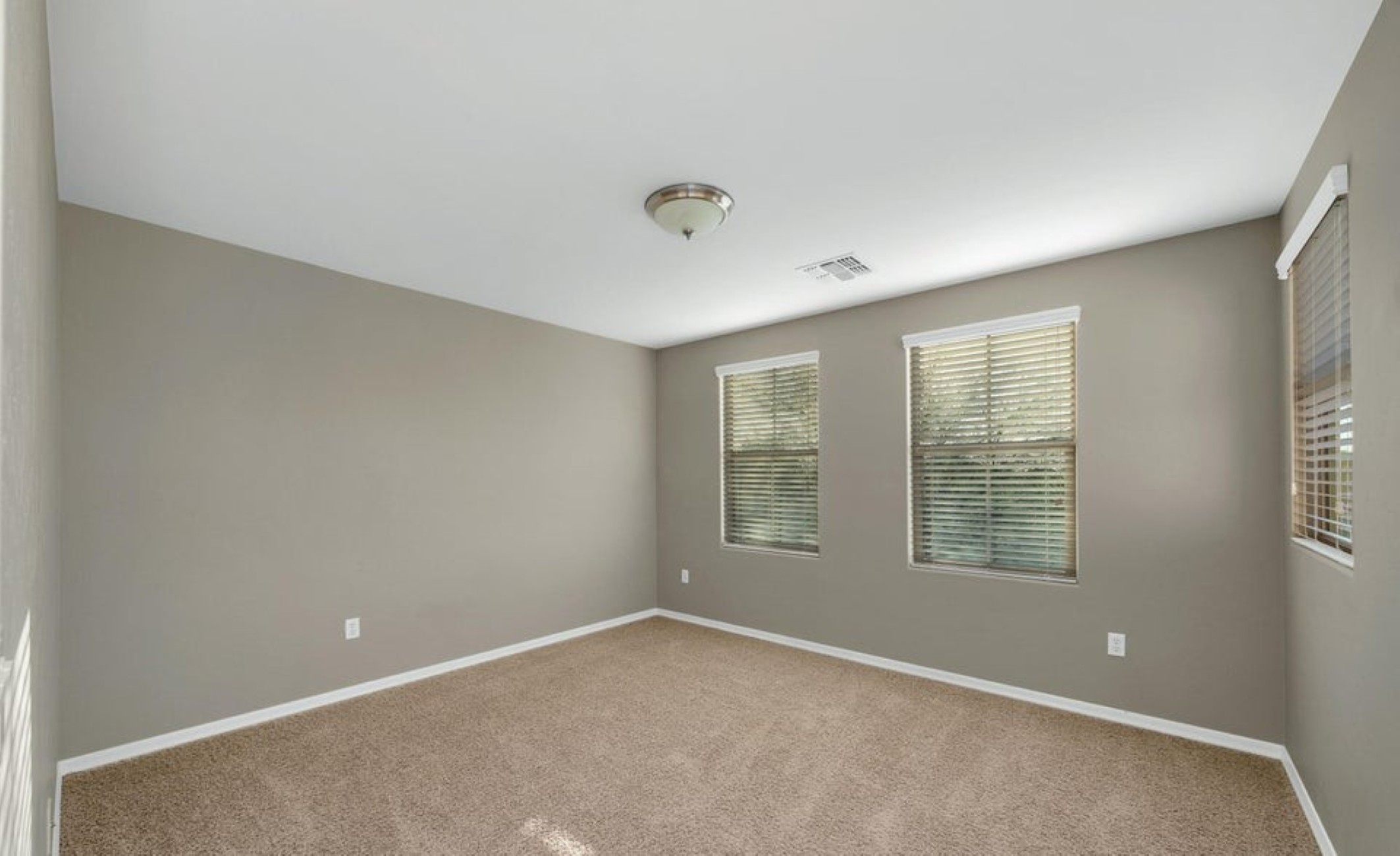 12252 N Wind Runner Parkway 