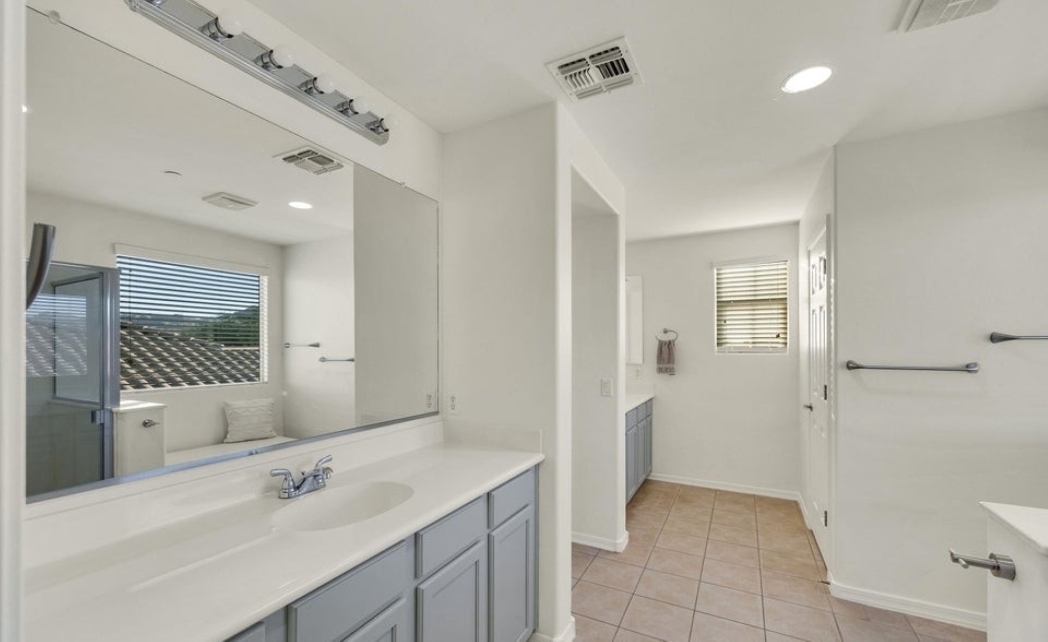 12252 N Wind Runner Parkway 