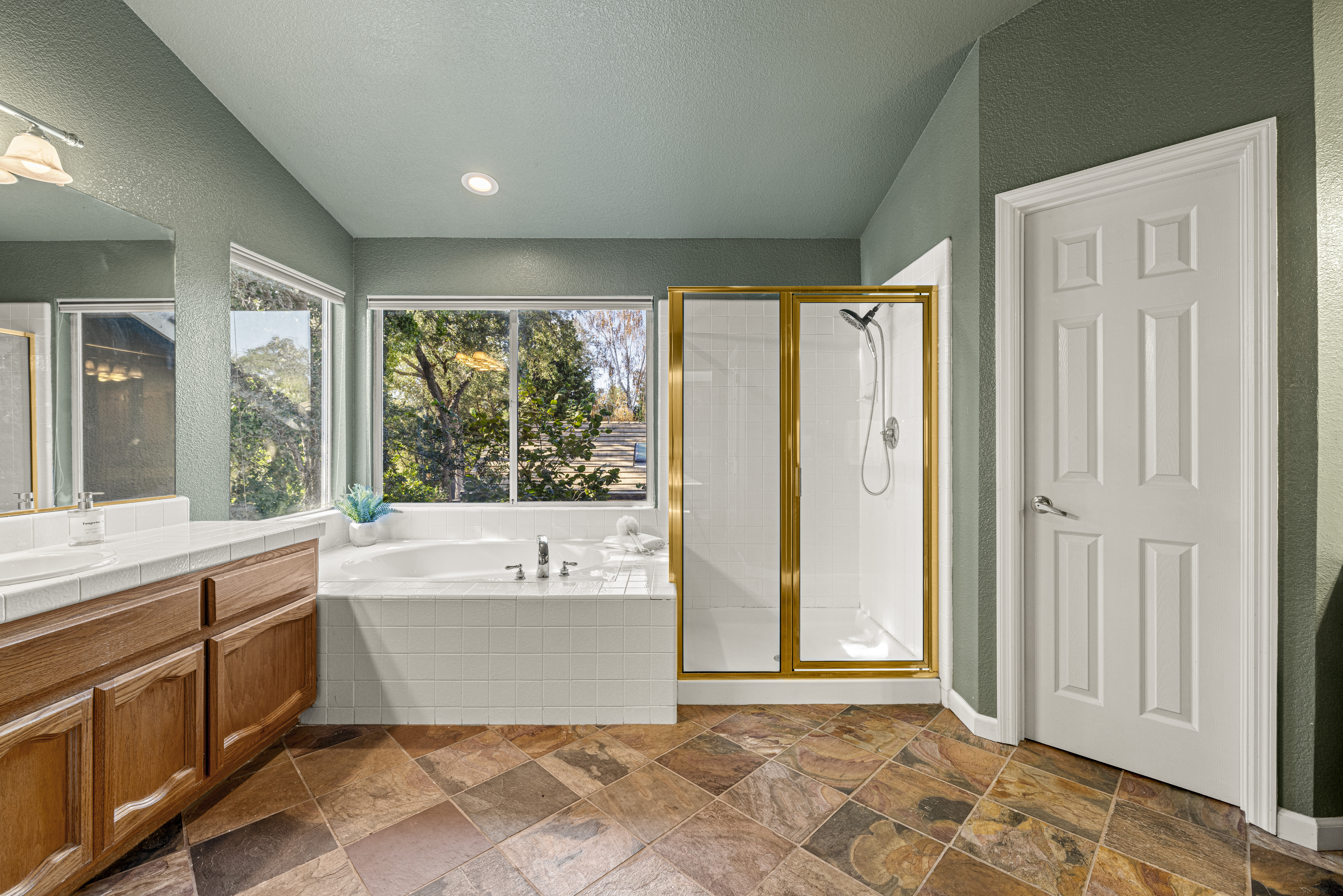 3092 Brackenwood Place 