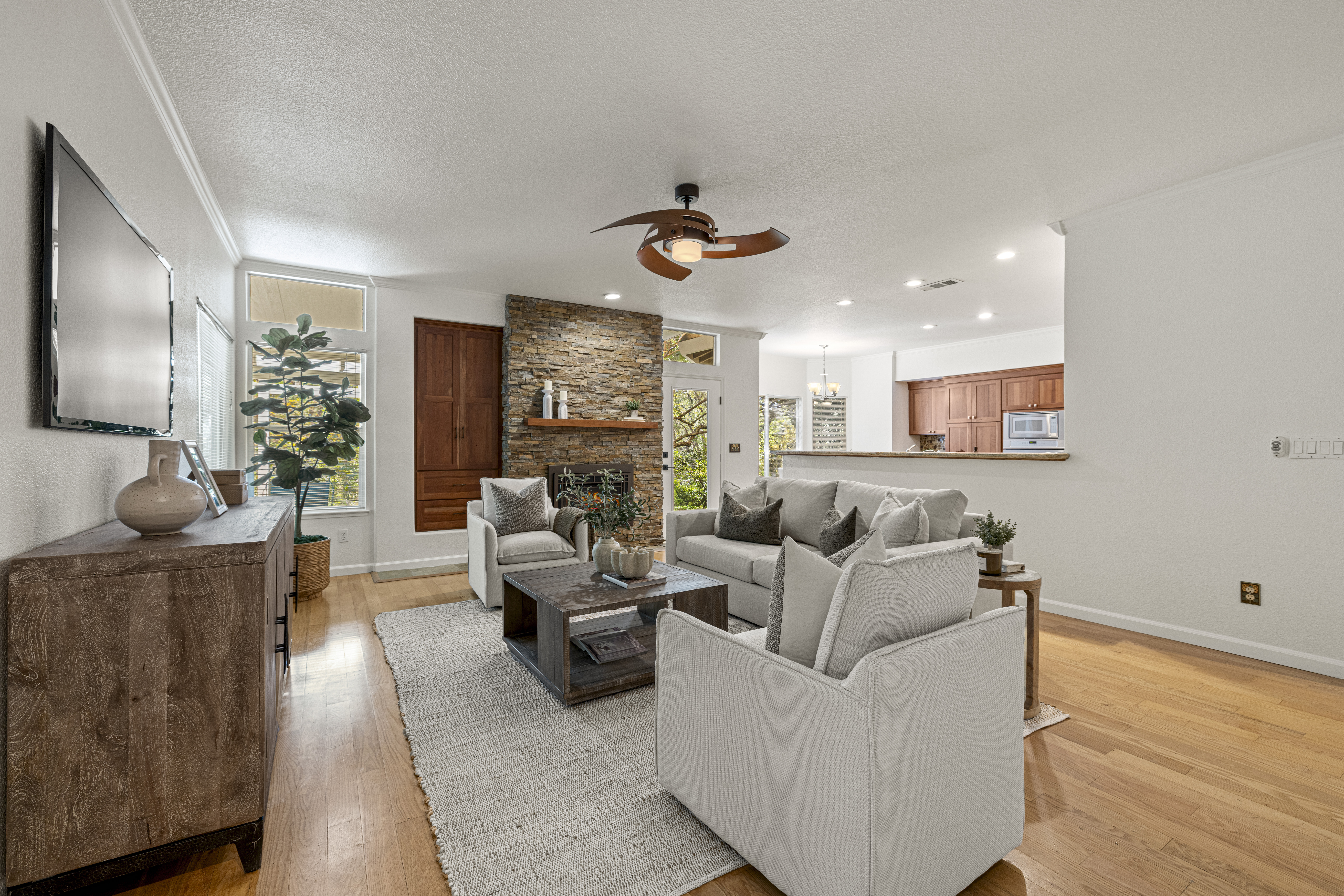 3092 Brackenwood Place 