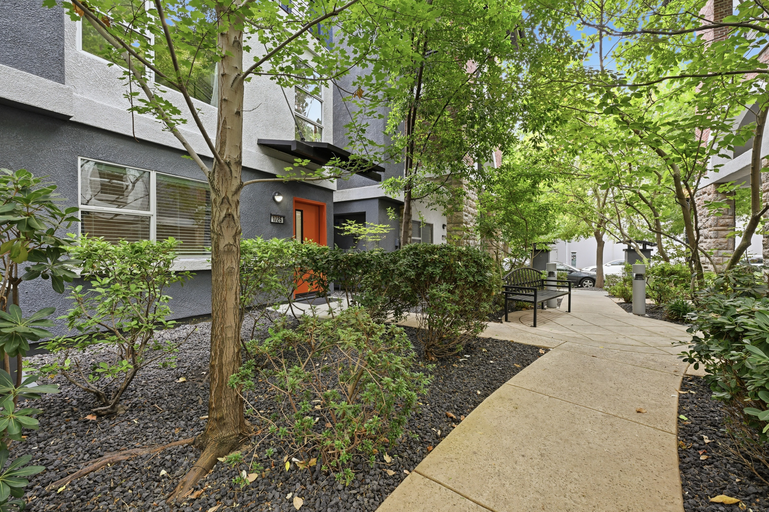 1725 East Socap Walk 