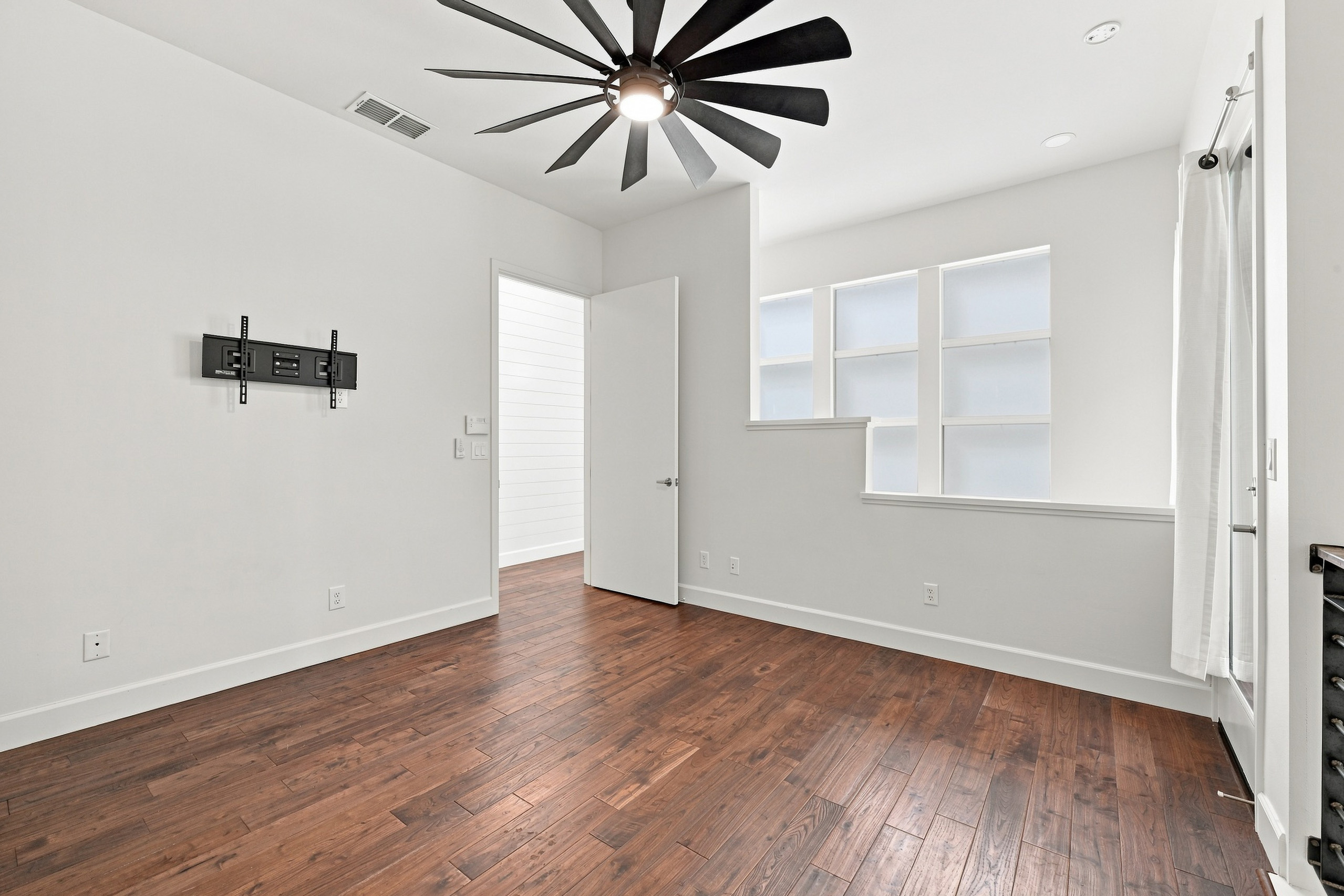 1725 East Socap Walk 