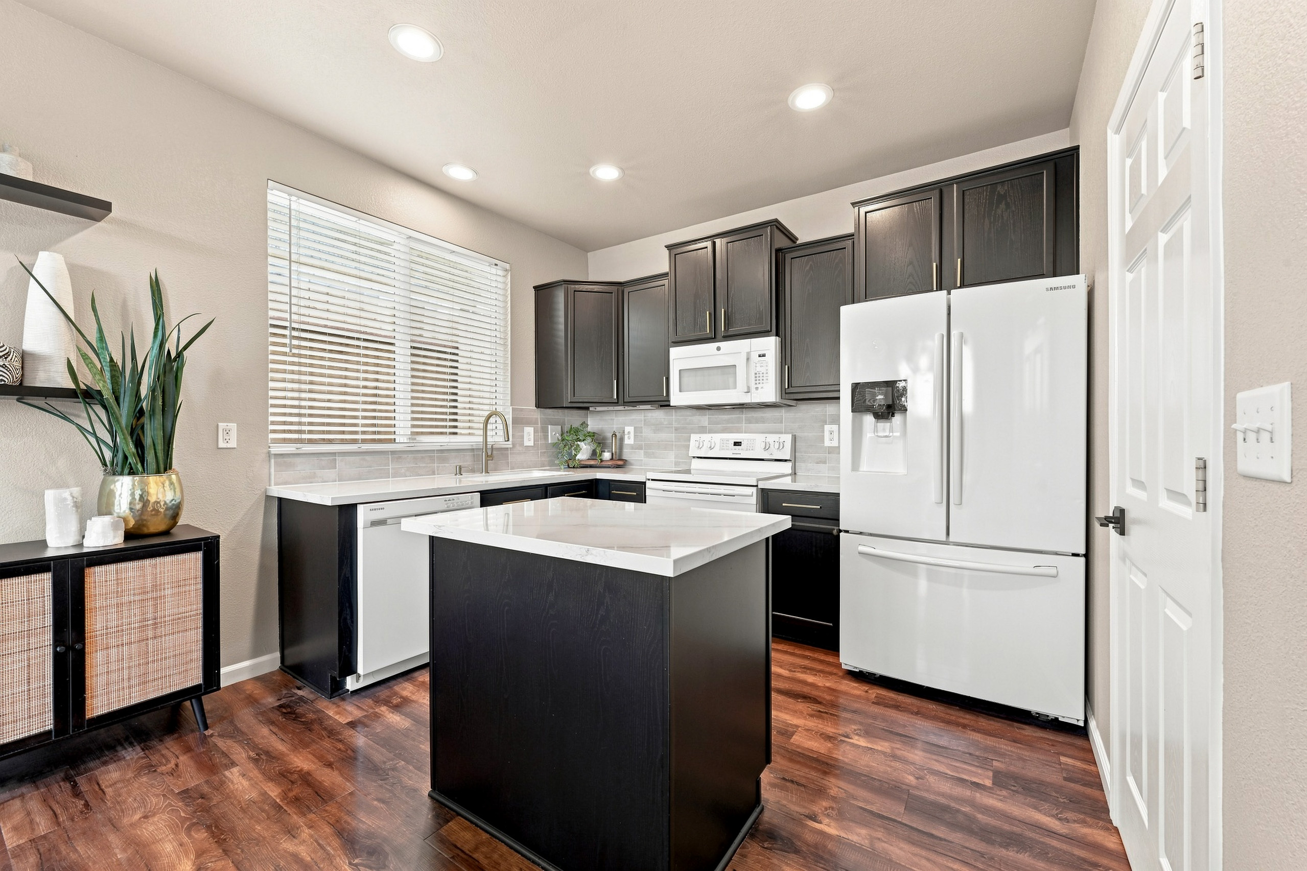 2609 Chesapeake Bay Circle 