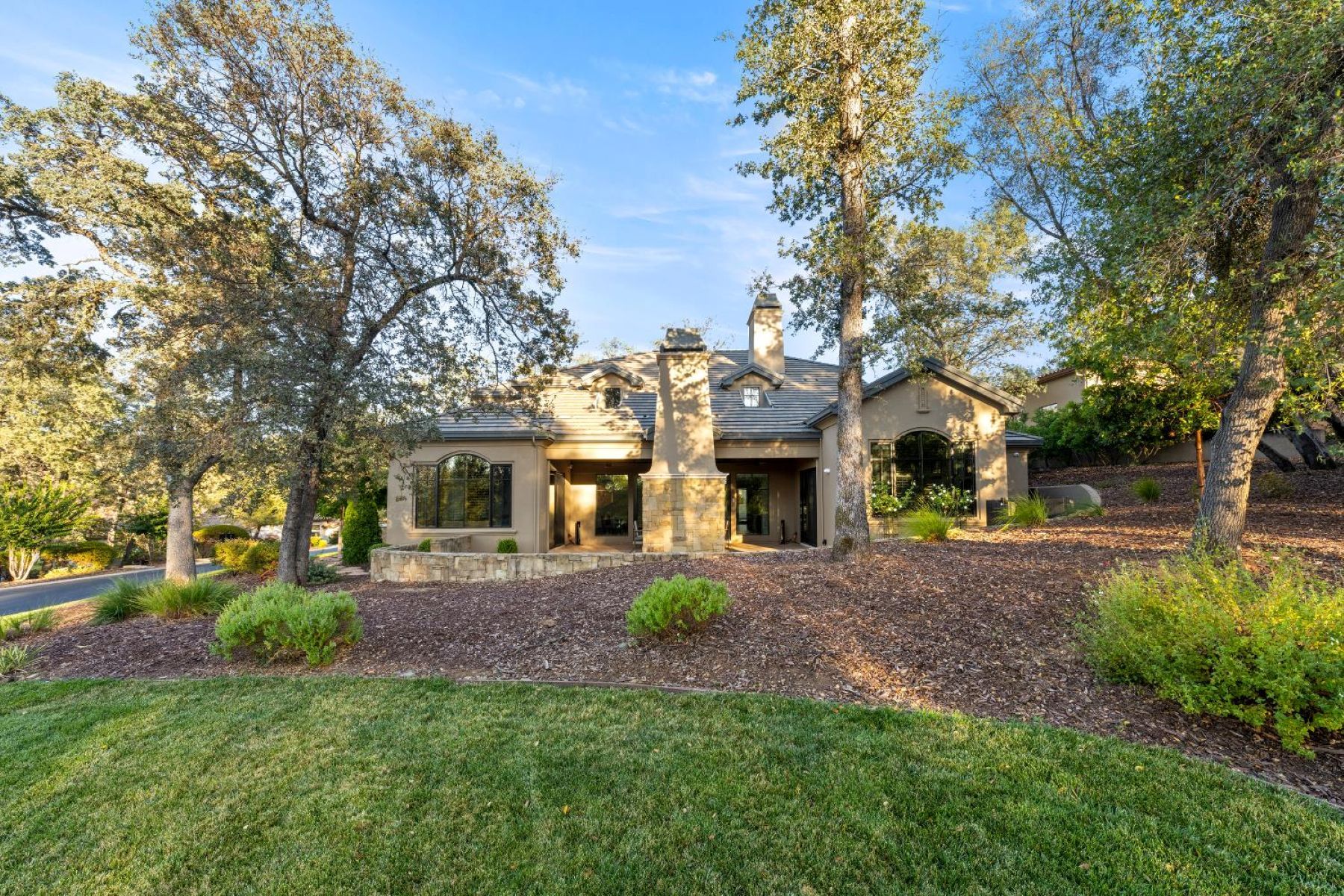 6016 Aldea Drive 