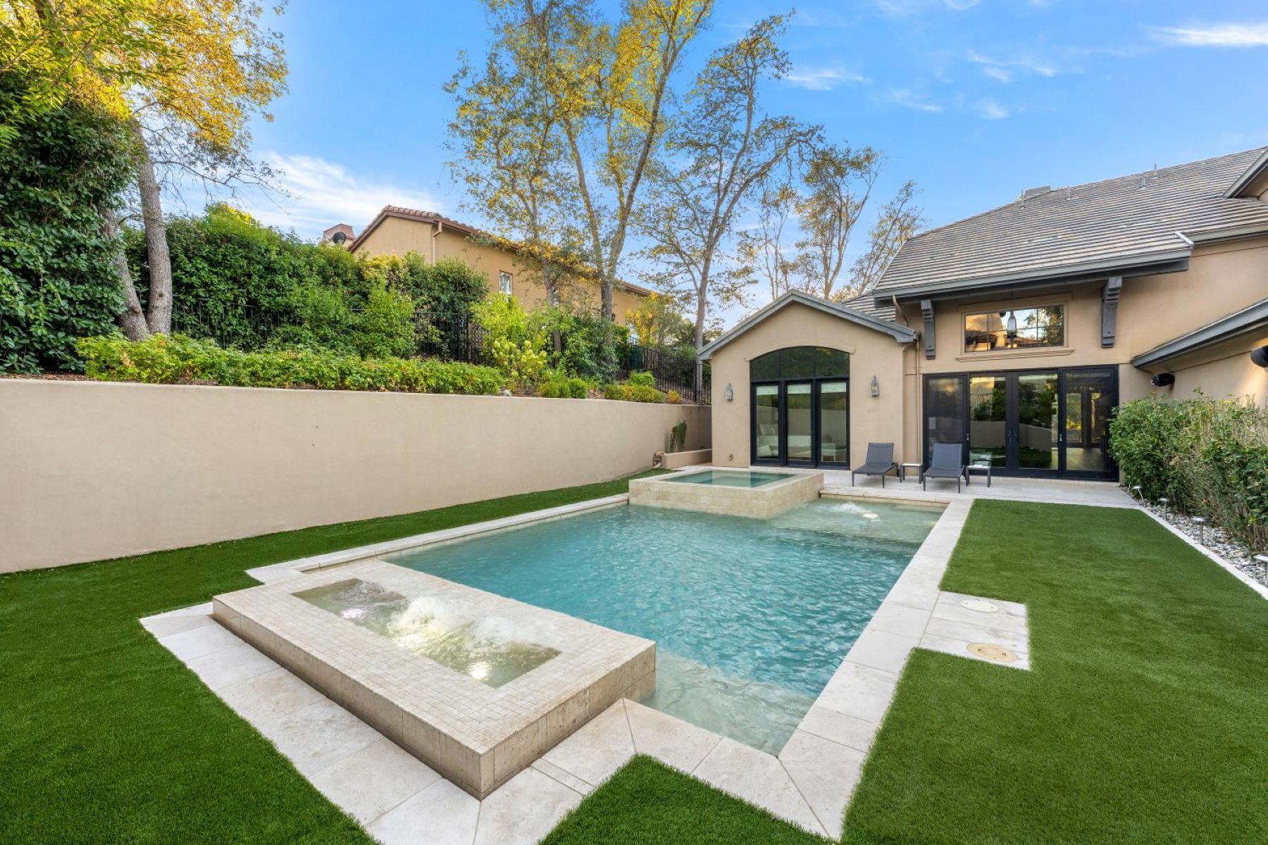 6016 Aldea Drive 