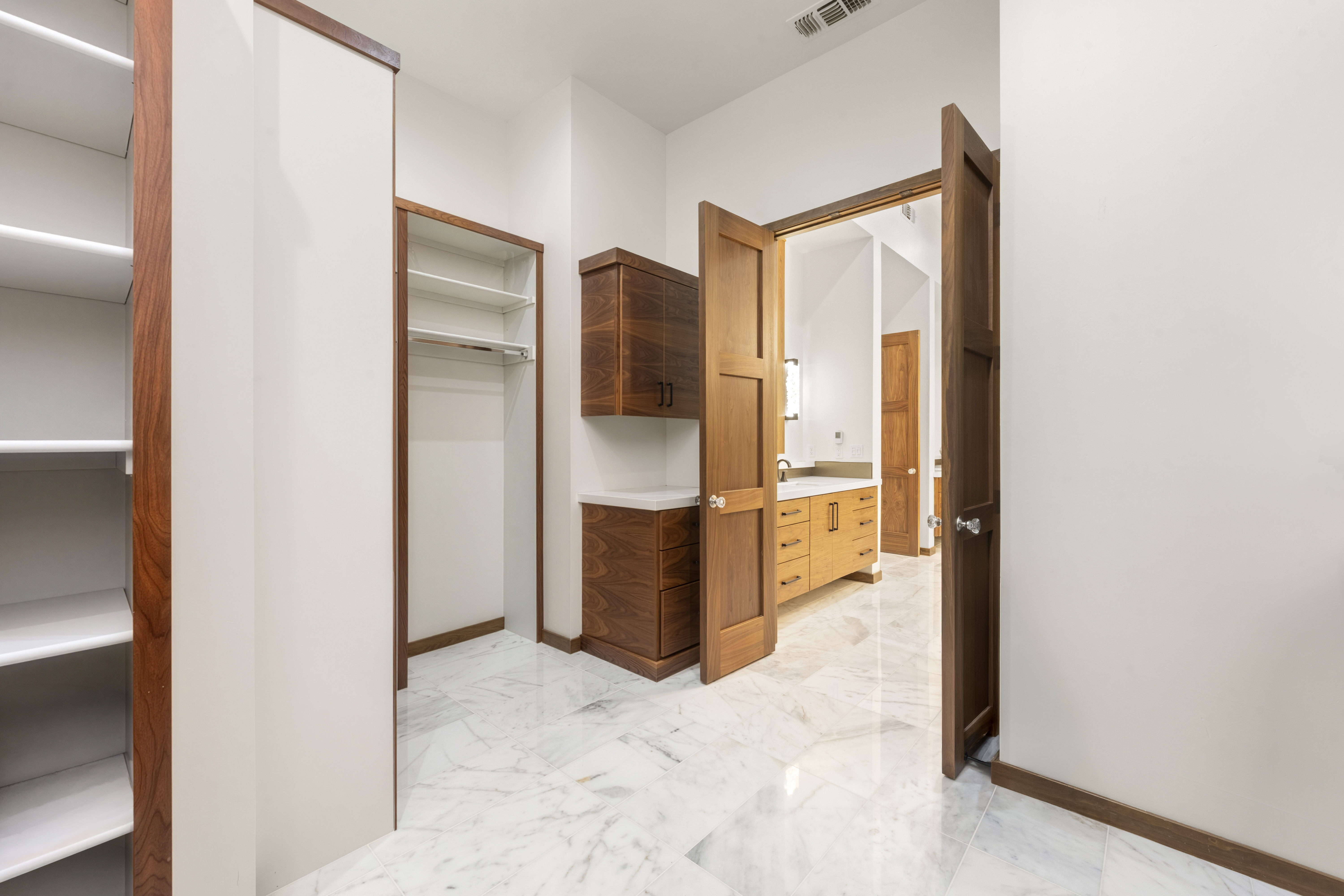 6016 Aldea Drive 