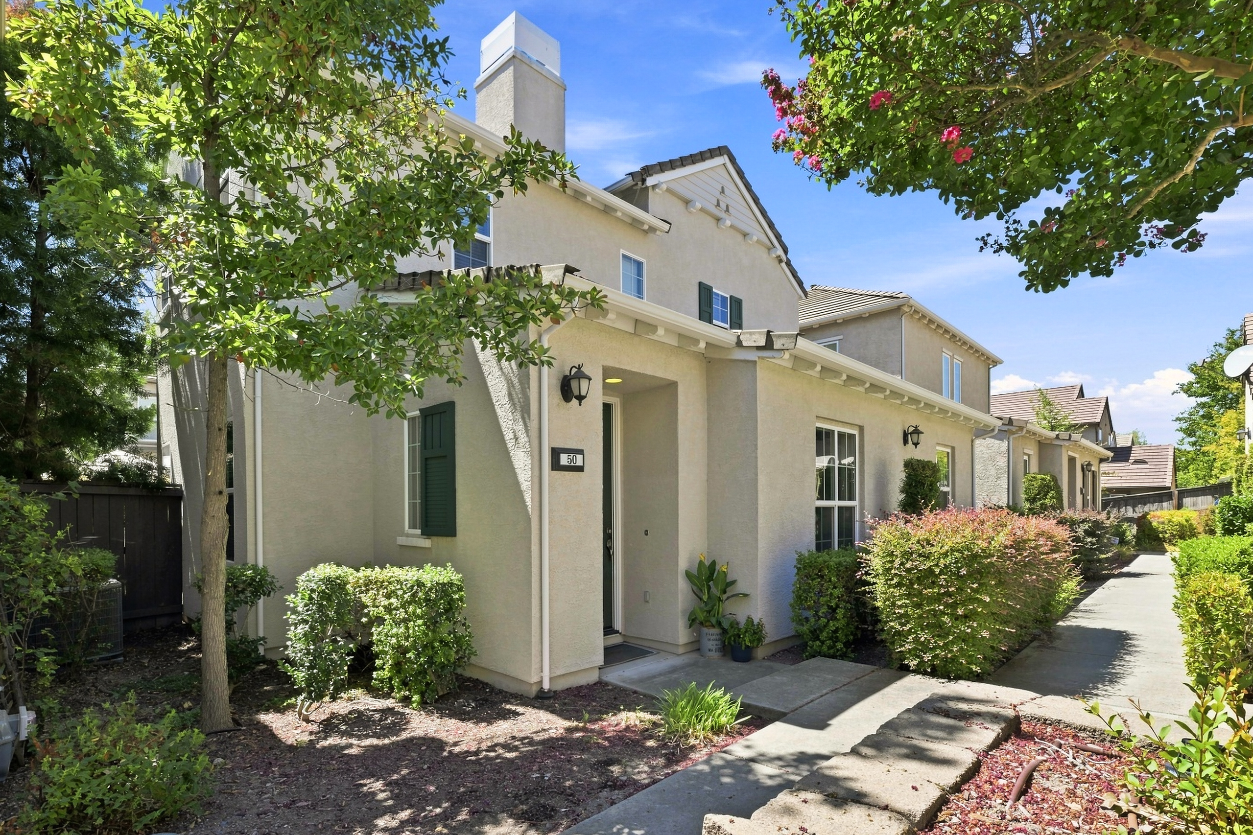 50 Villa Gardens Court 