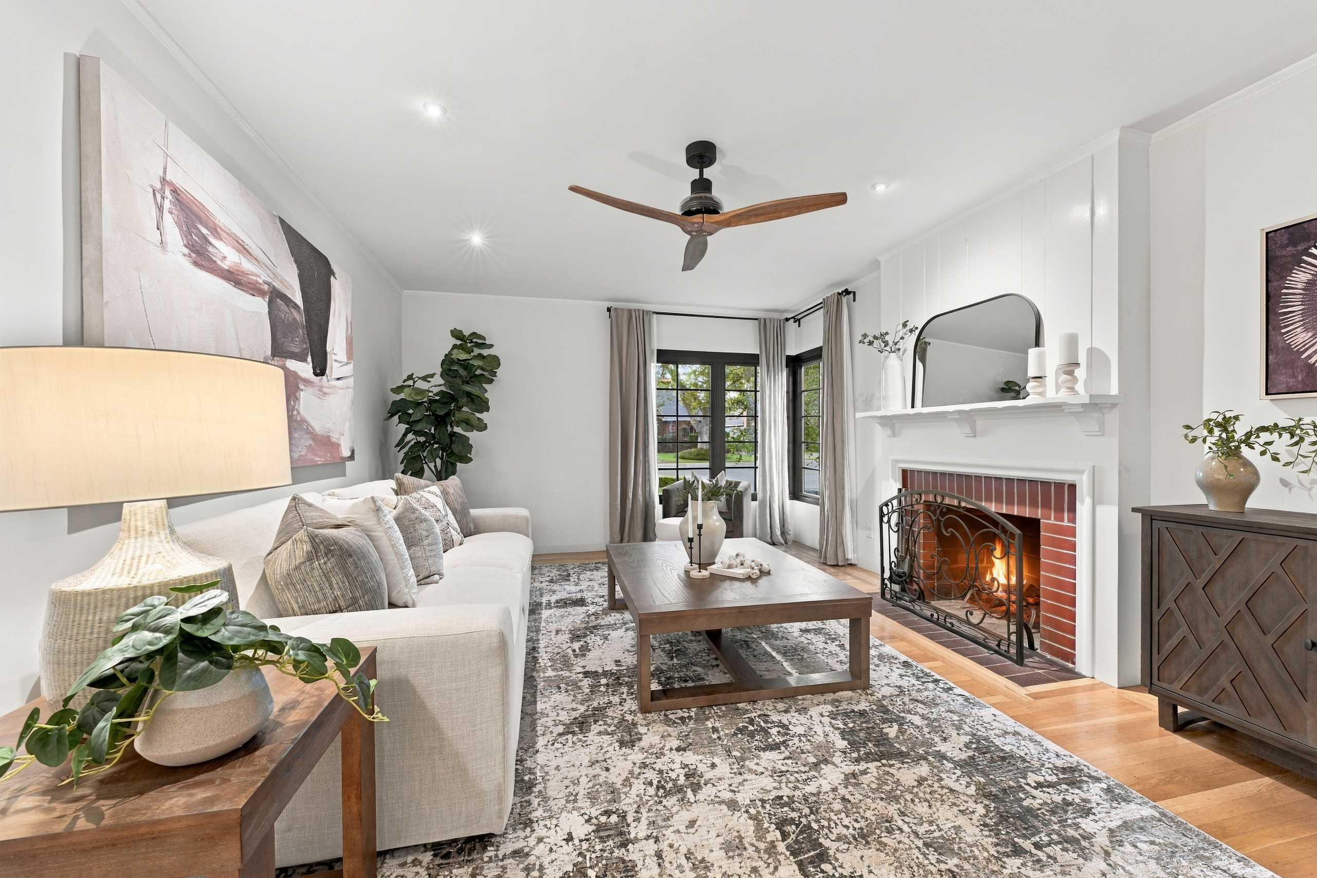 2743 Land Park Drive 