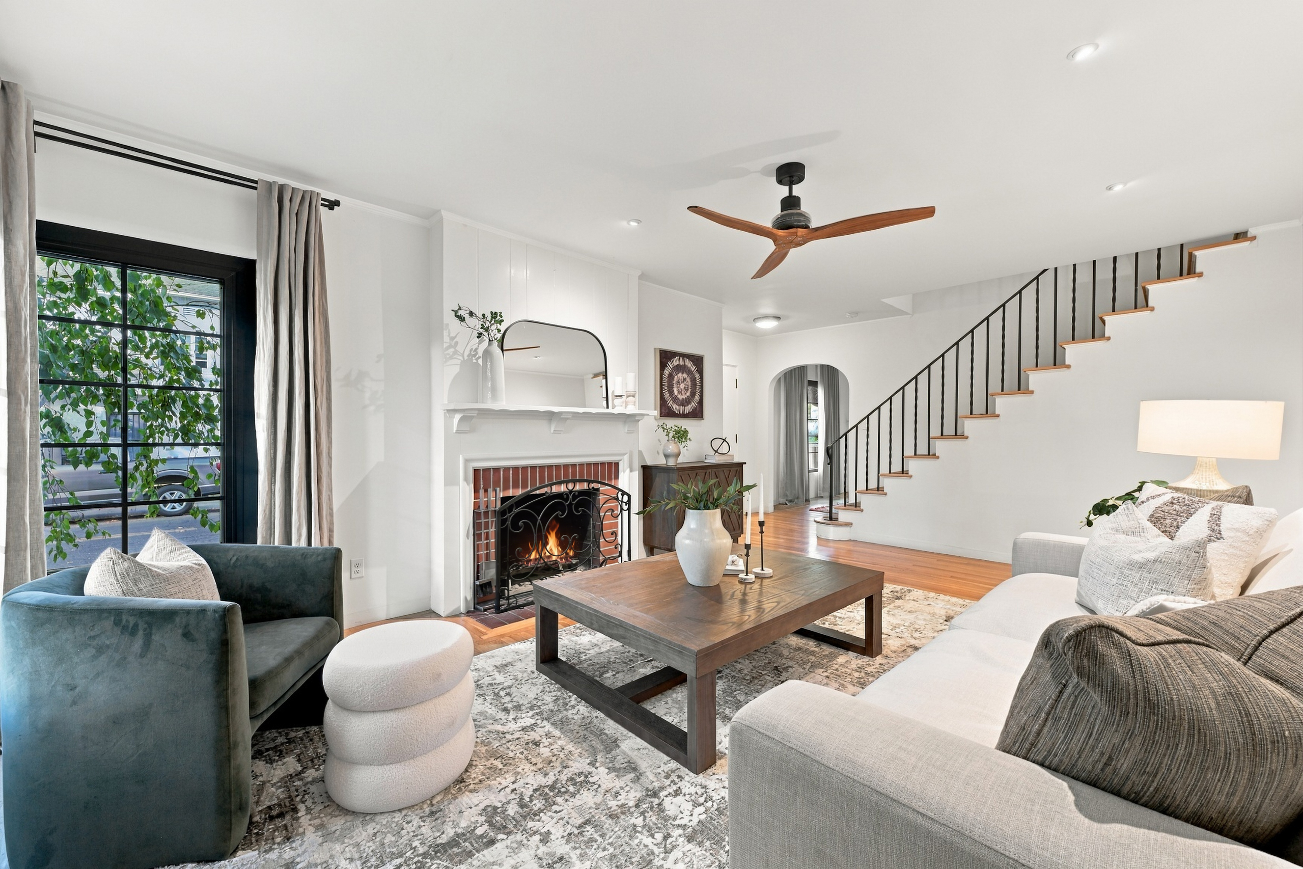 2743 Land Park Drive 