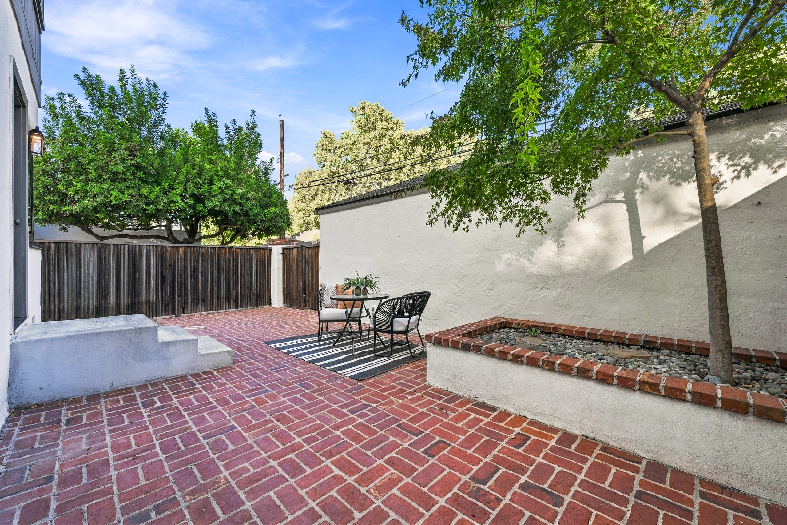 2743 Land Park Drive 