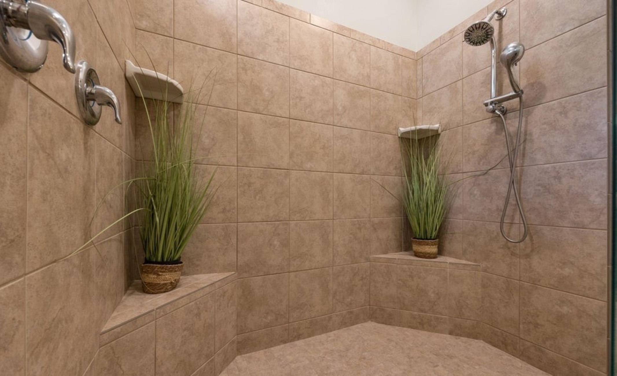 8664 N Zenyatta Drive 