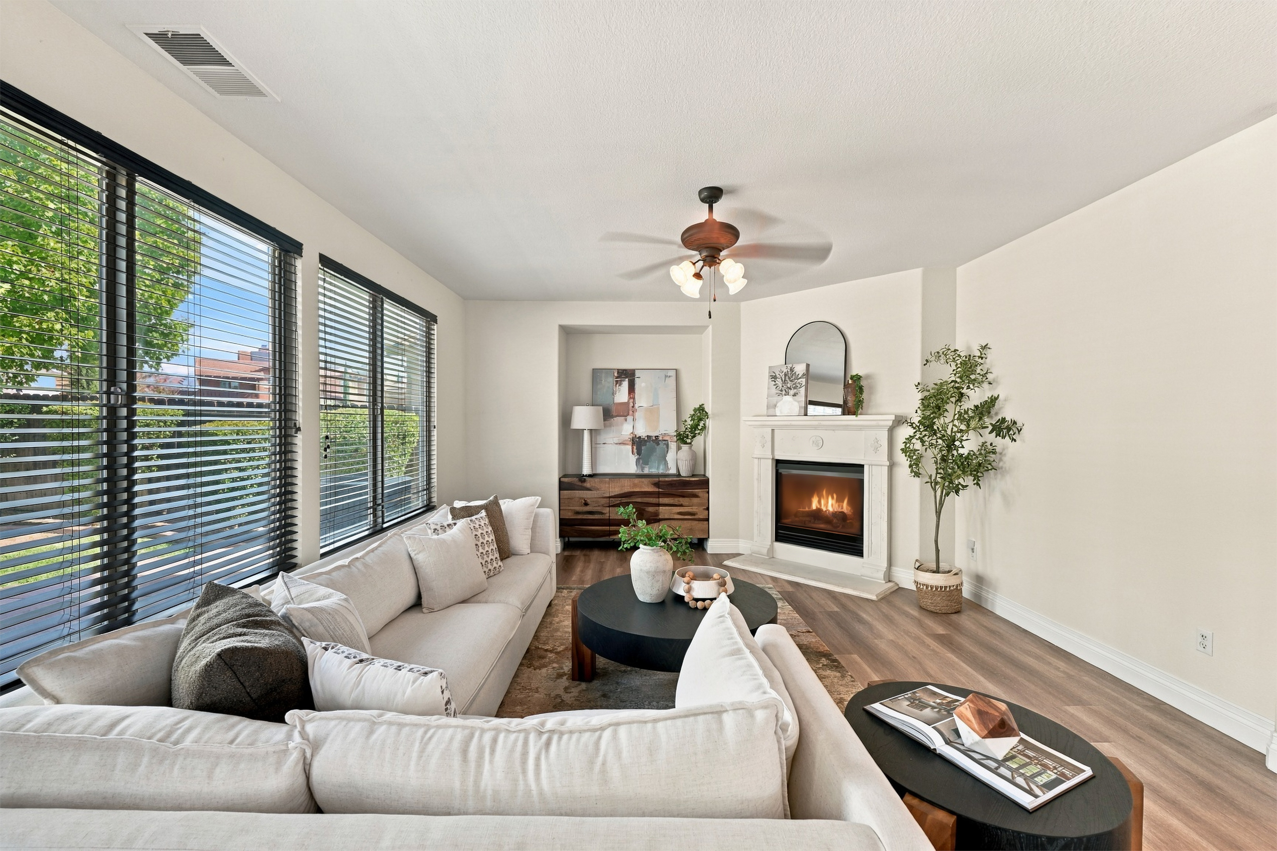 1235 Earlton Lane 